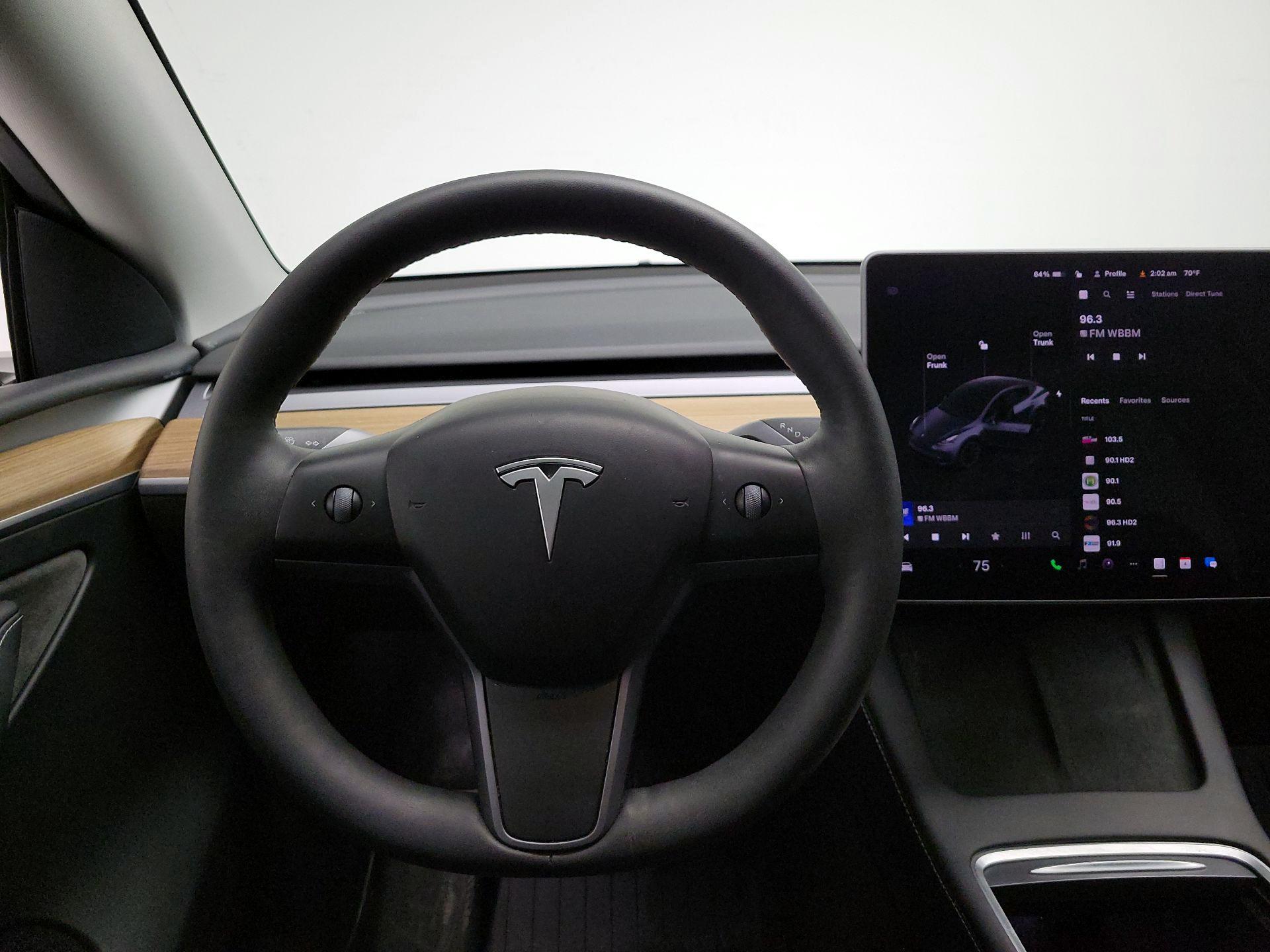 Thumbnail: 2023 Tesla Model Y - 10