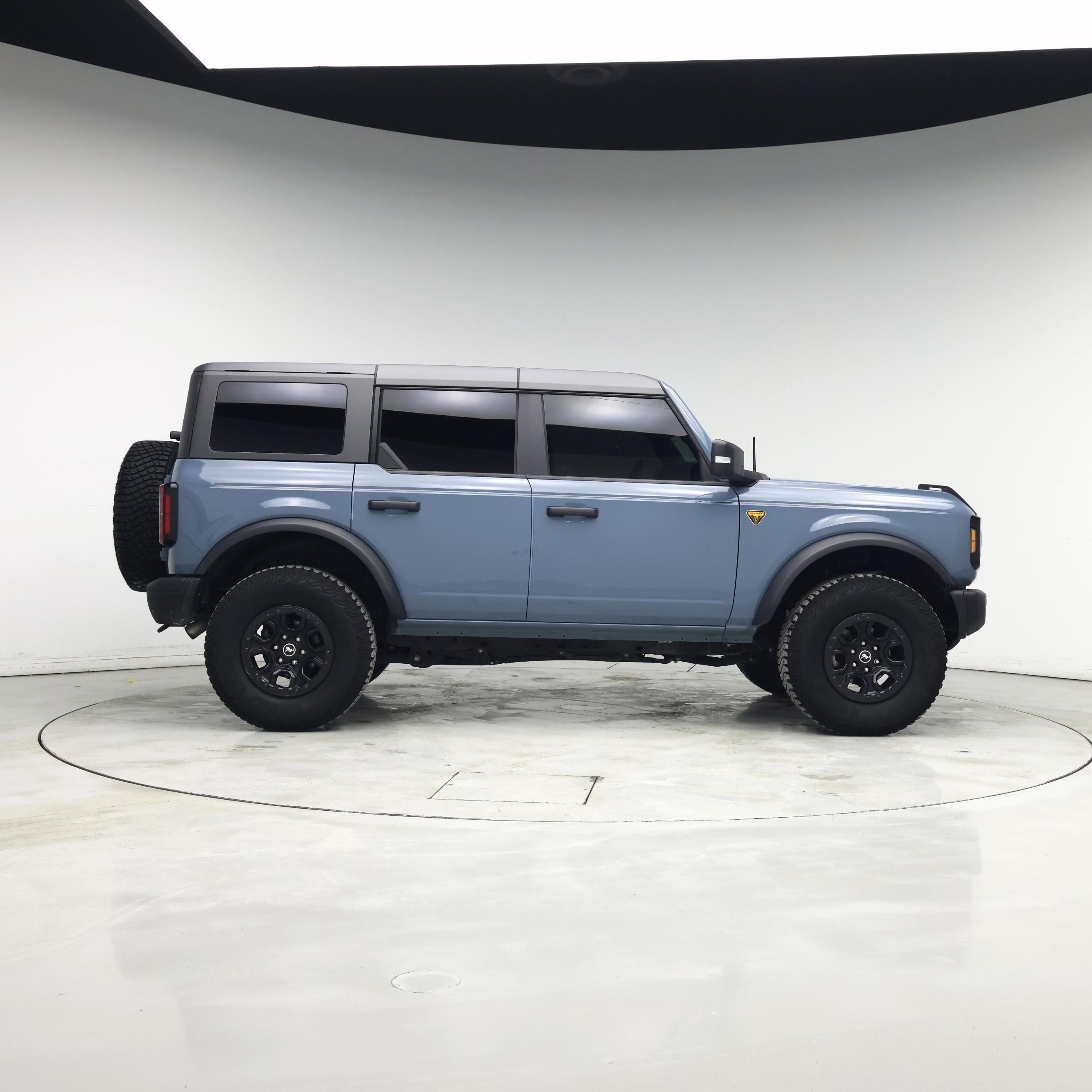 Thumbnail: 2023 Ford Bronco - 7