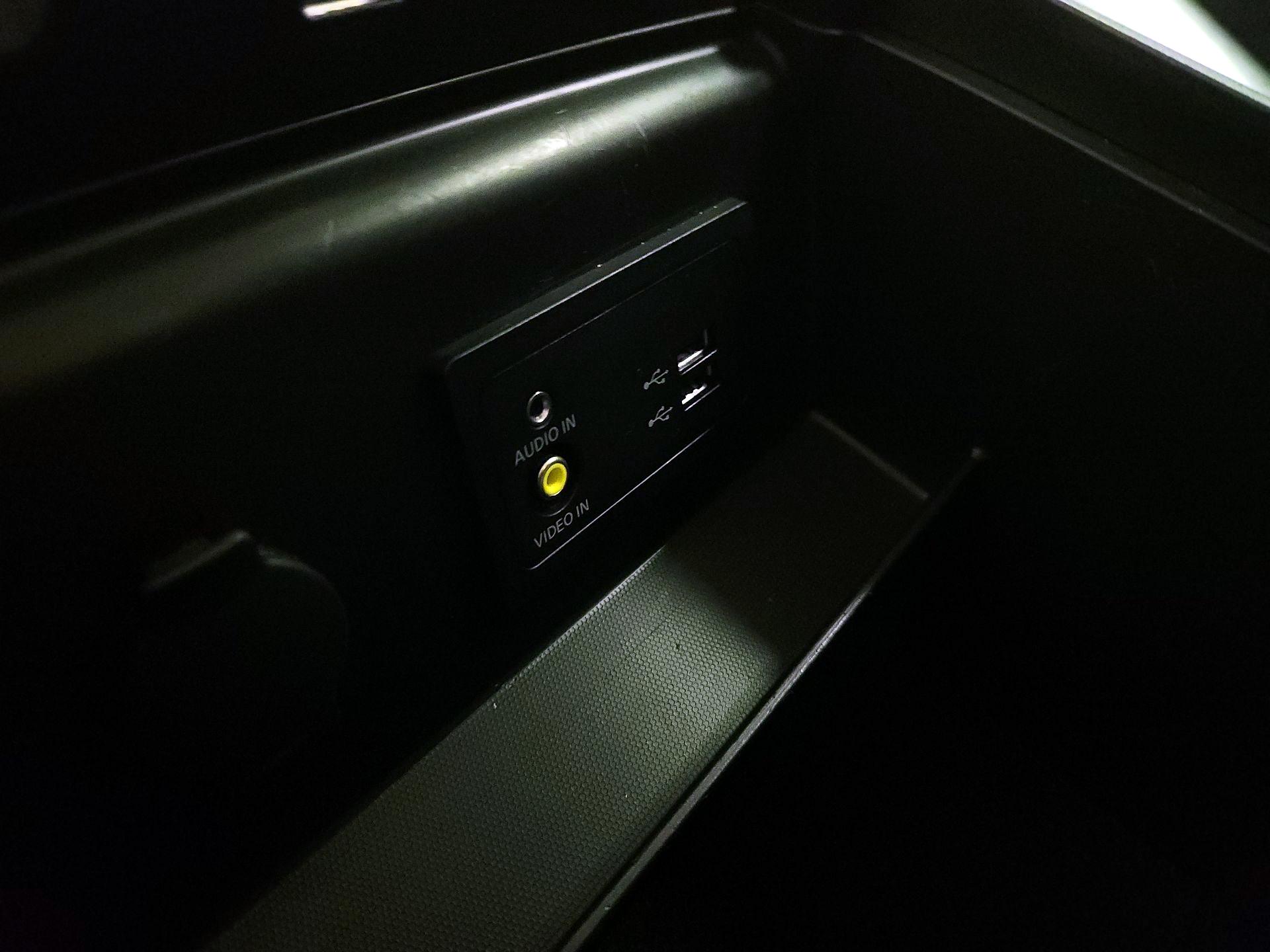 Thumbnail: 2017 Nissan Pathfinder - 18