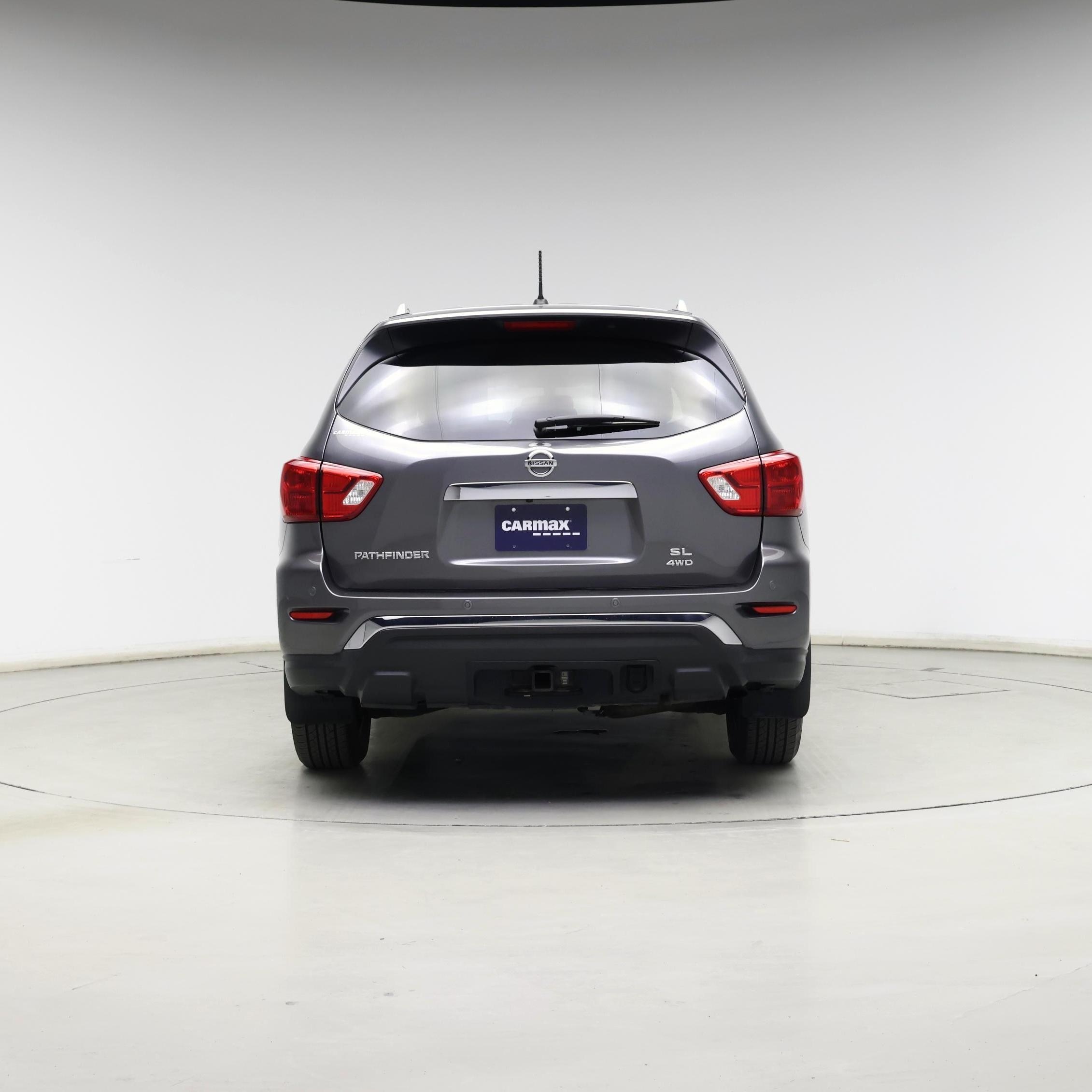 Thumbnail: 2017 Nissan Pathfinder - 6