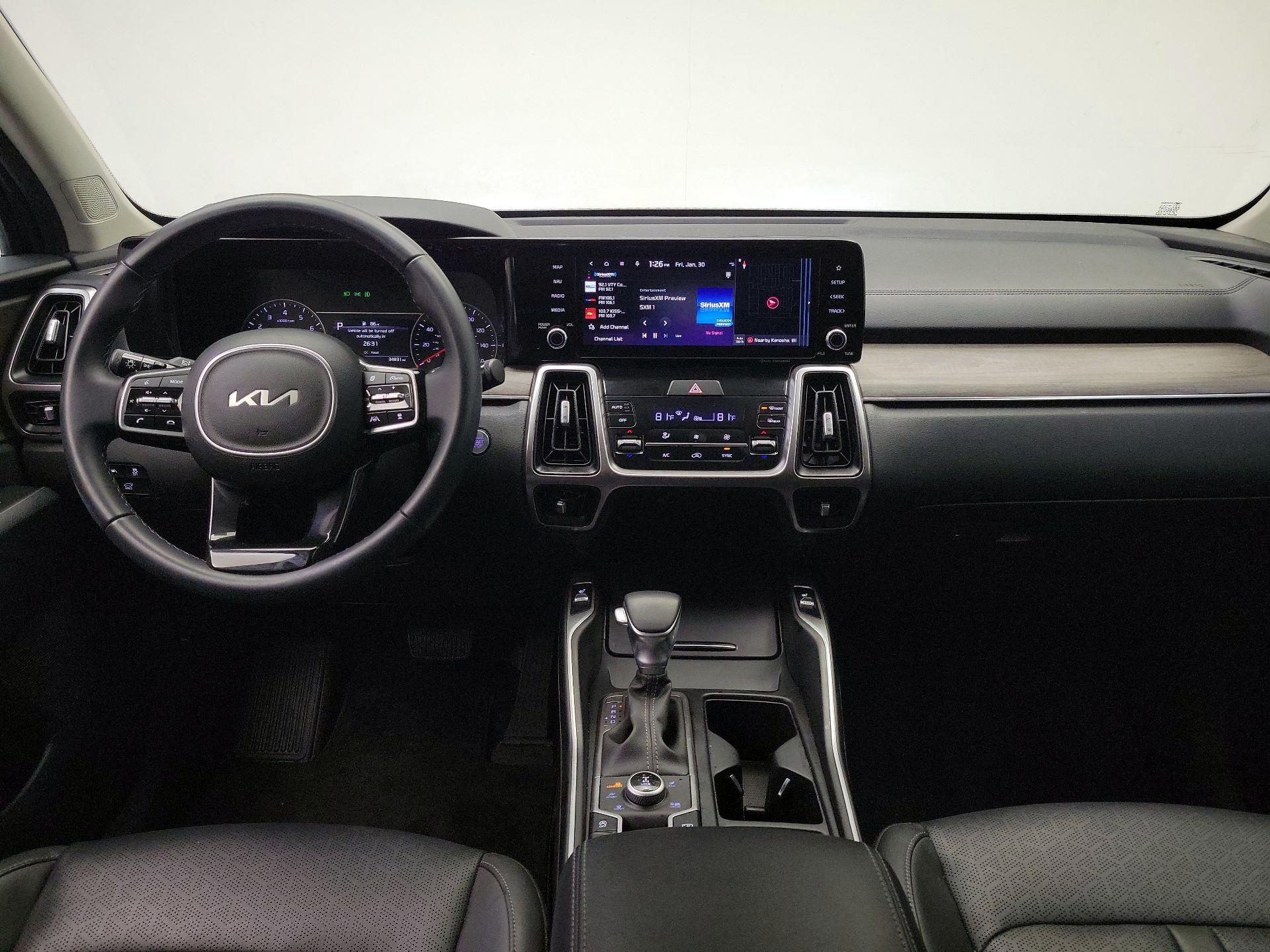 Thumbnail: 2023 Kia Sorento - 9