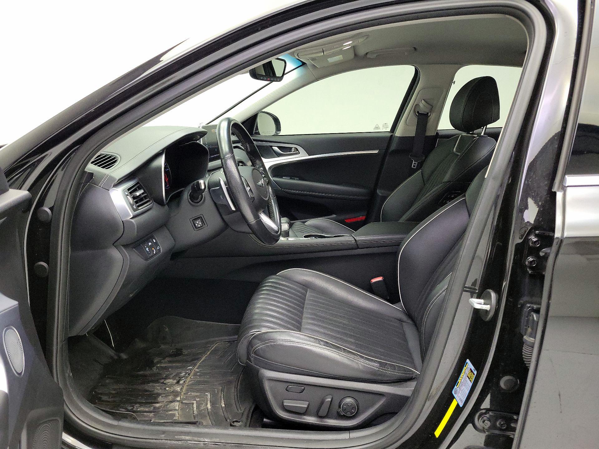 Thumbnail: 2019 Genesis G70 - 11