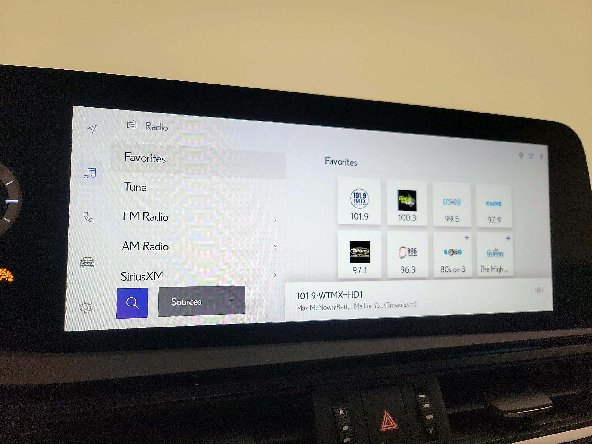 Thumbnail: 2025 Lexus ES - 16