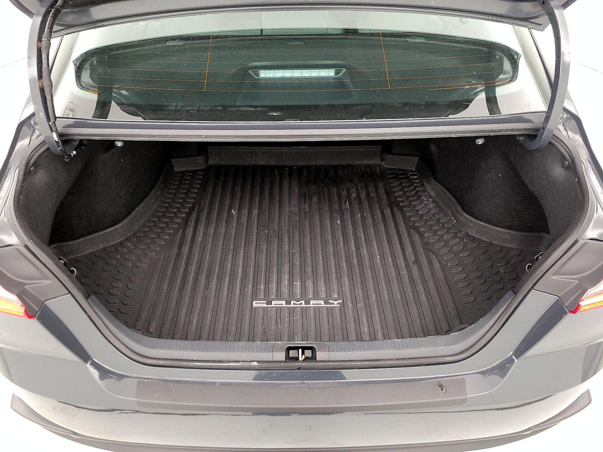 Thumbnail: 2025 Toyota Camry - 20