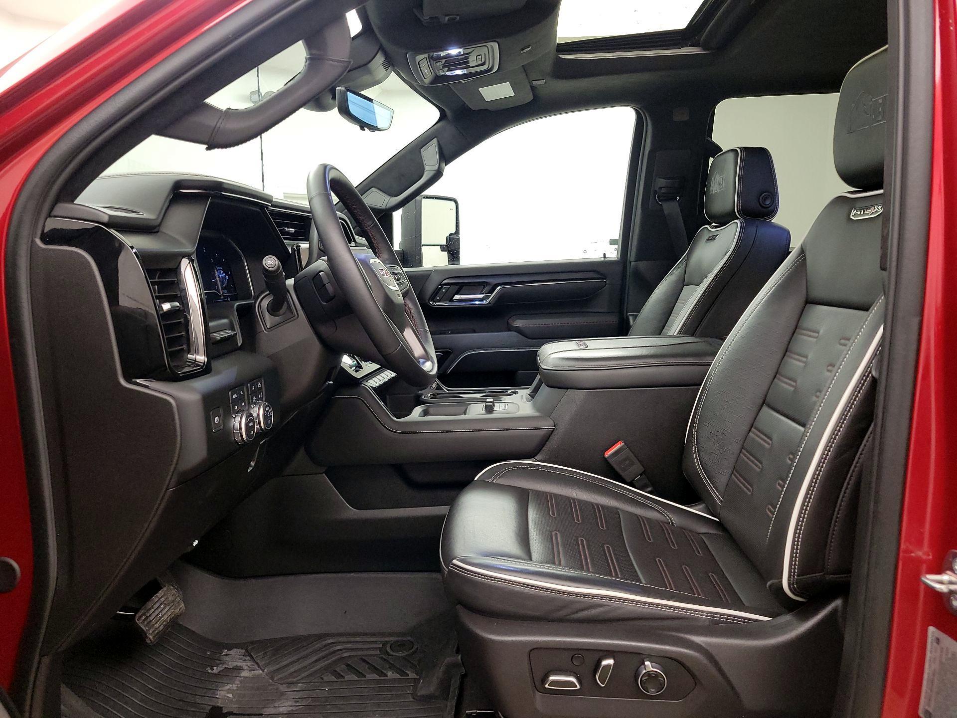 Thumbnail: 2024 GMC Sierra 2500 - 11