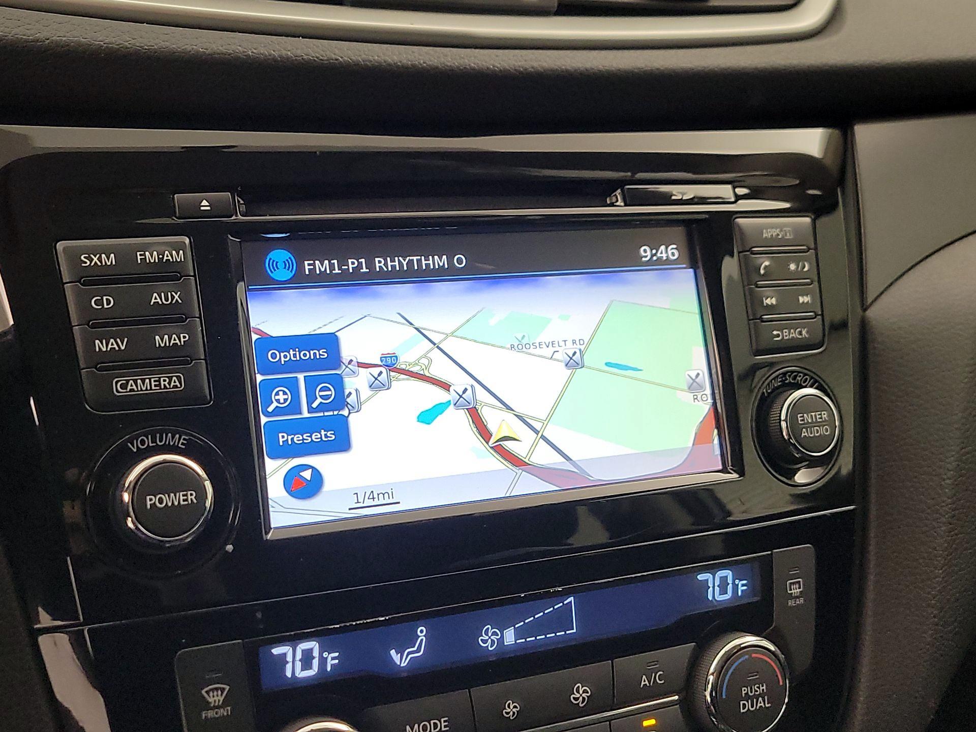 Thumbnail: 2015 Nissan Rogue - 14