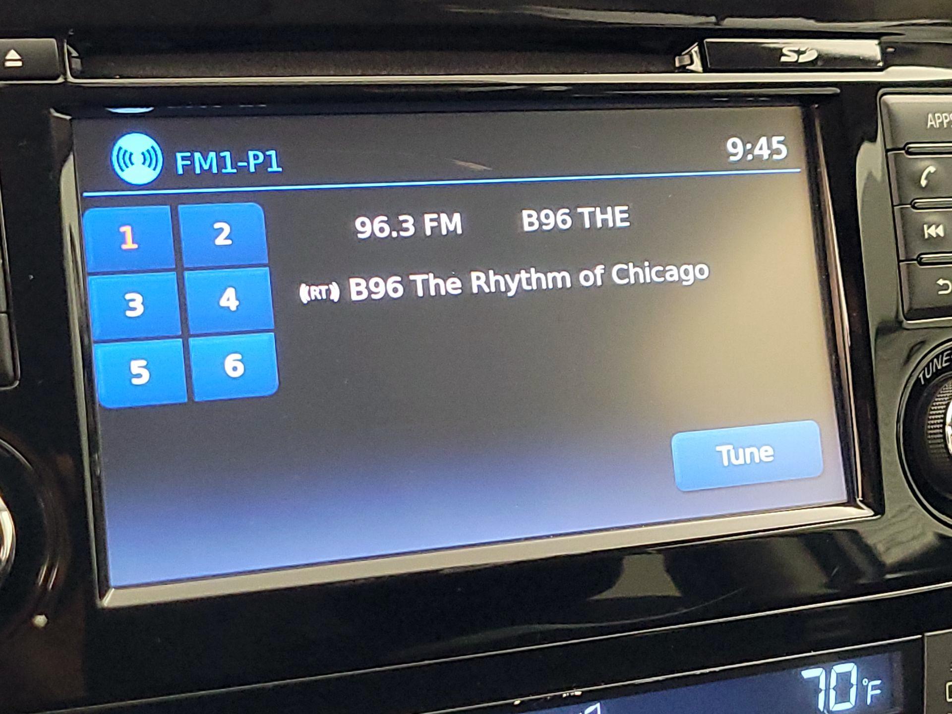 Thumbnail: 2015 Nissan Rogue - 16