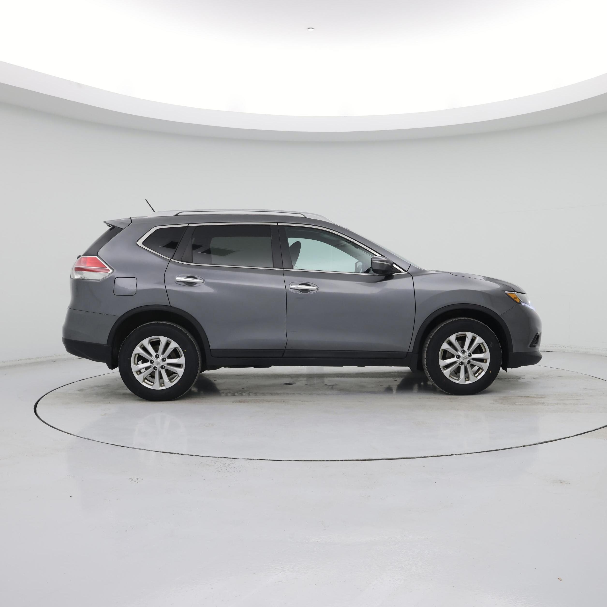 Thumbnail: 2015 Nissan Rogue - 7