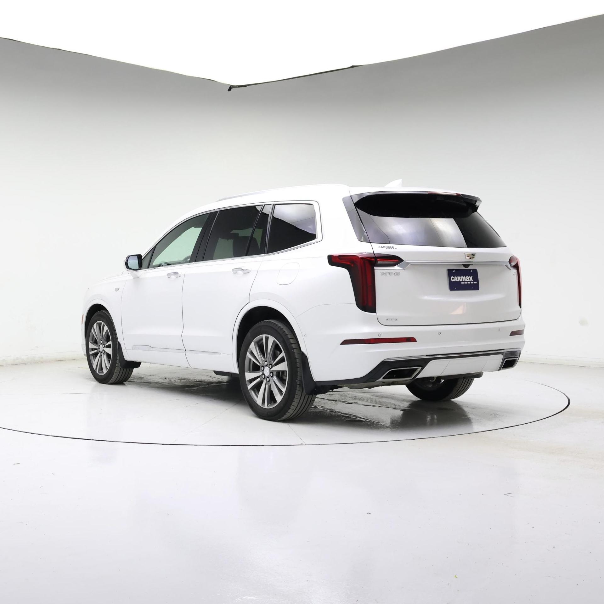 Thumbnail: 2021 Cadillac XT6 - 2