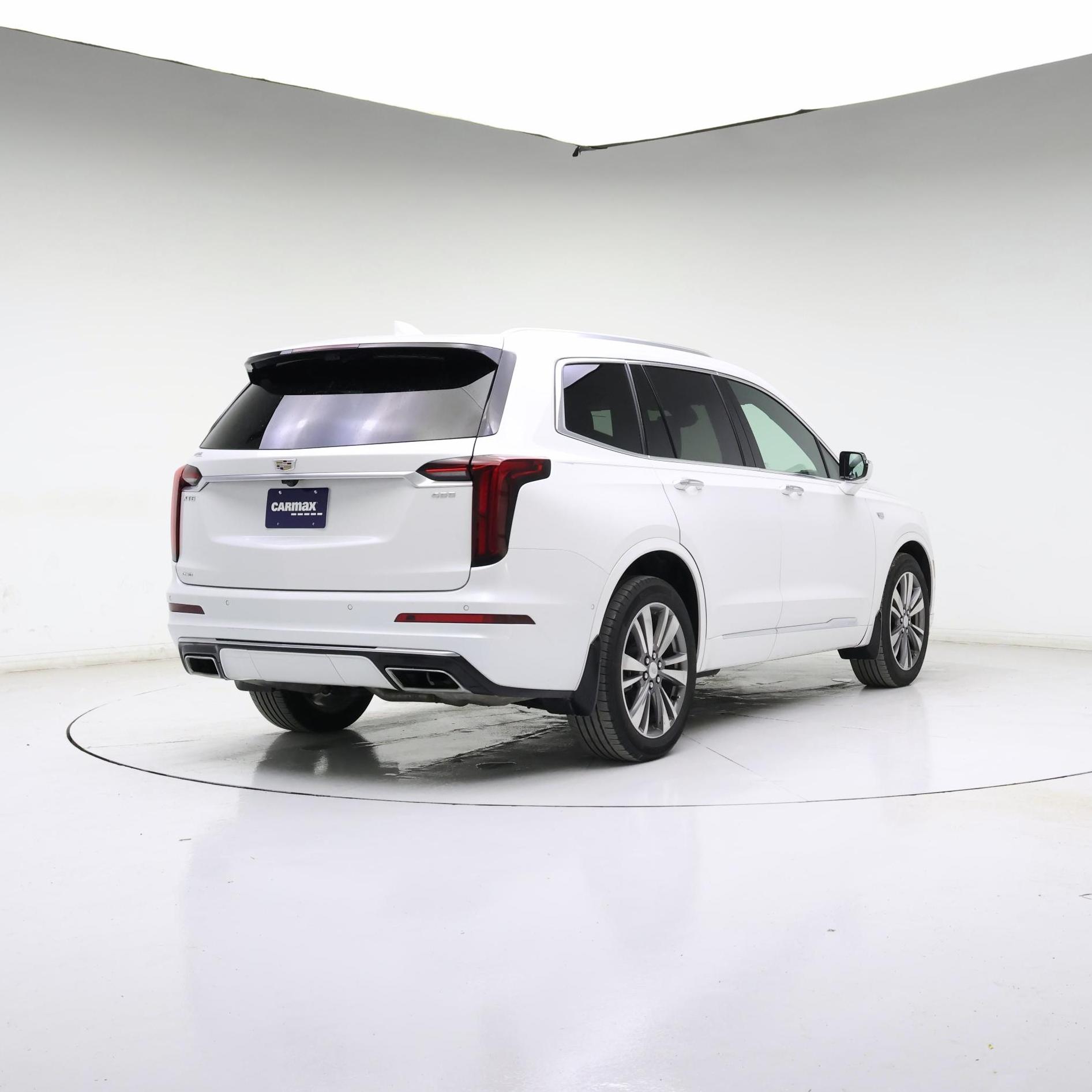 Thumbnail: 2021 Cadillac XT6 - 8