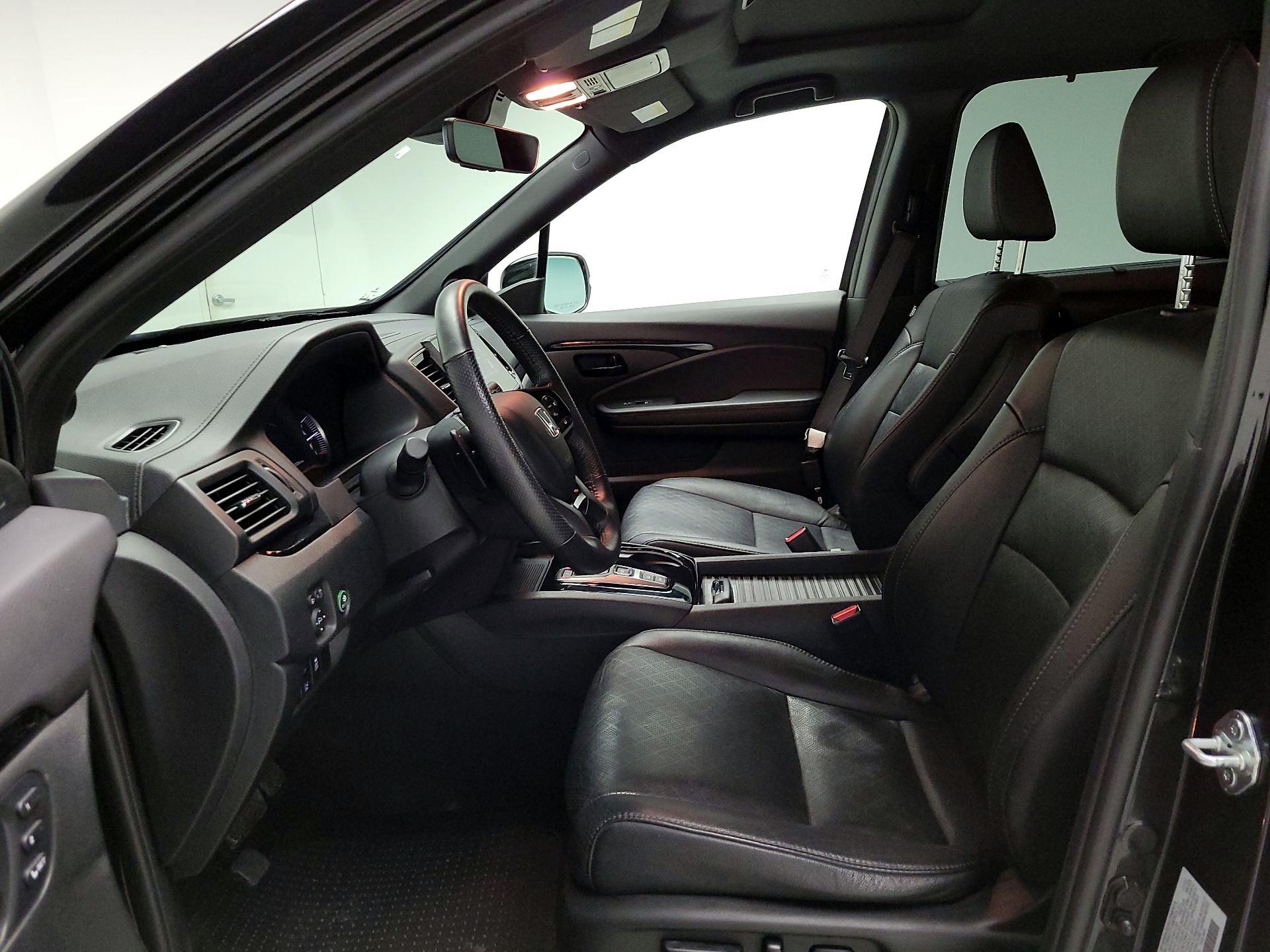 Thumbnail: 2023 Honda Passport - 11