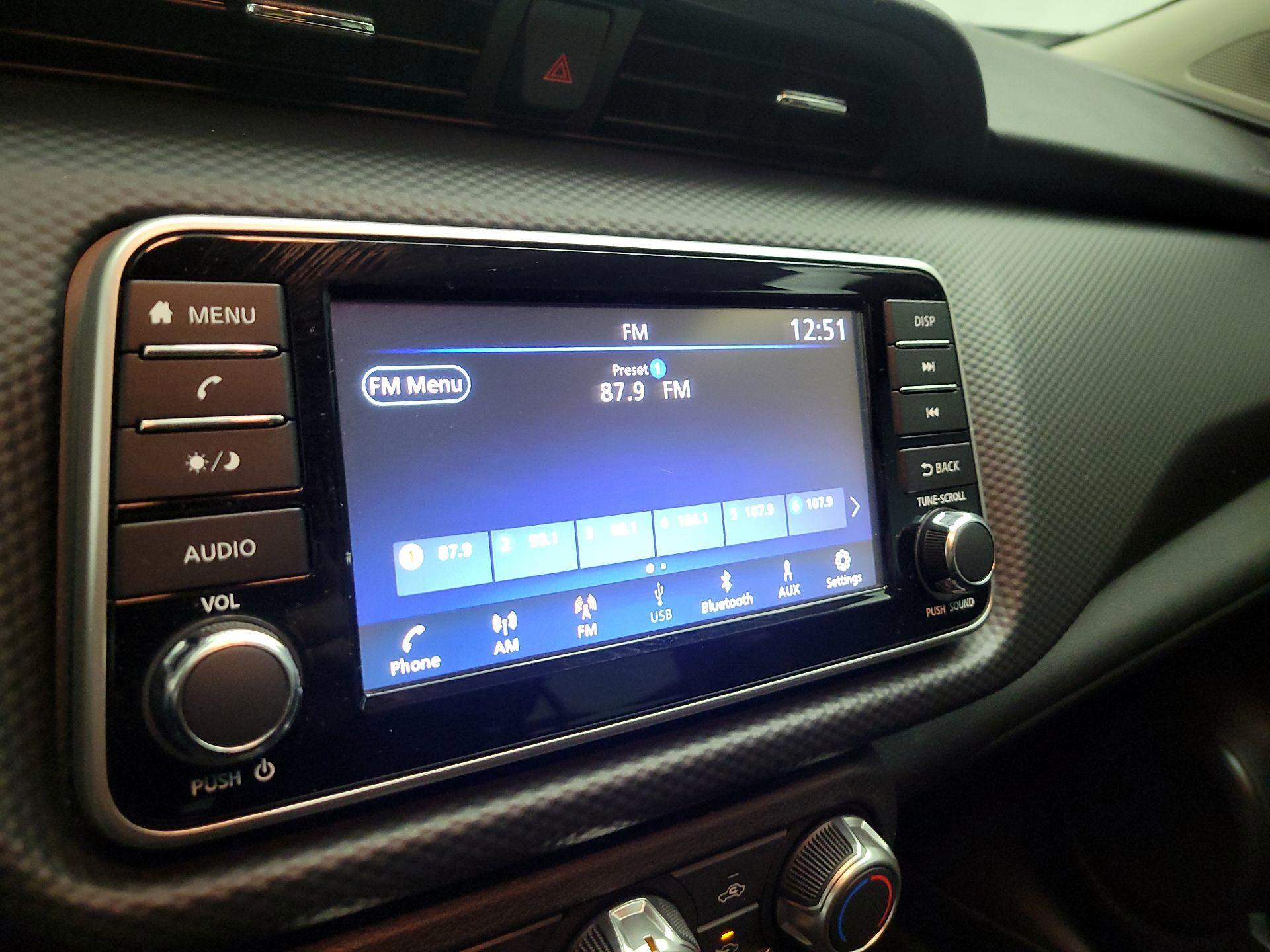 Thumbnail: 2022 Nissan Kicks - 14