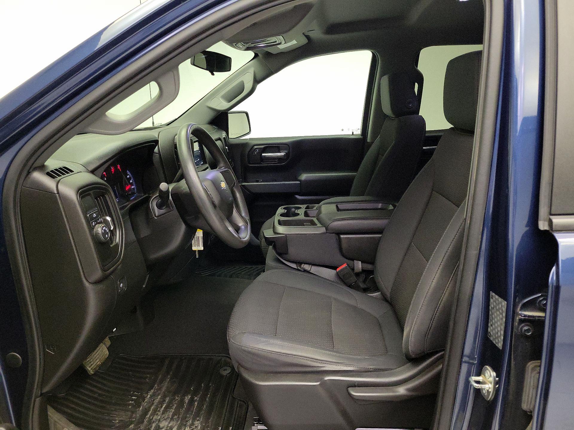 Thumbnail: 2019 Chevrolet Silverado 1500 - 11