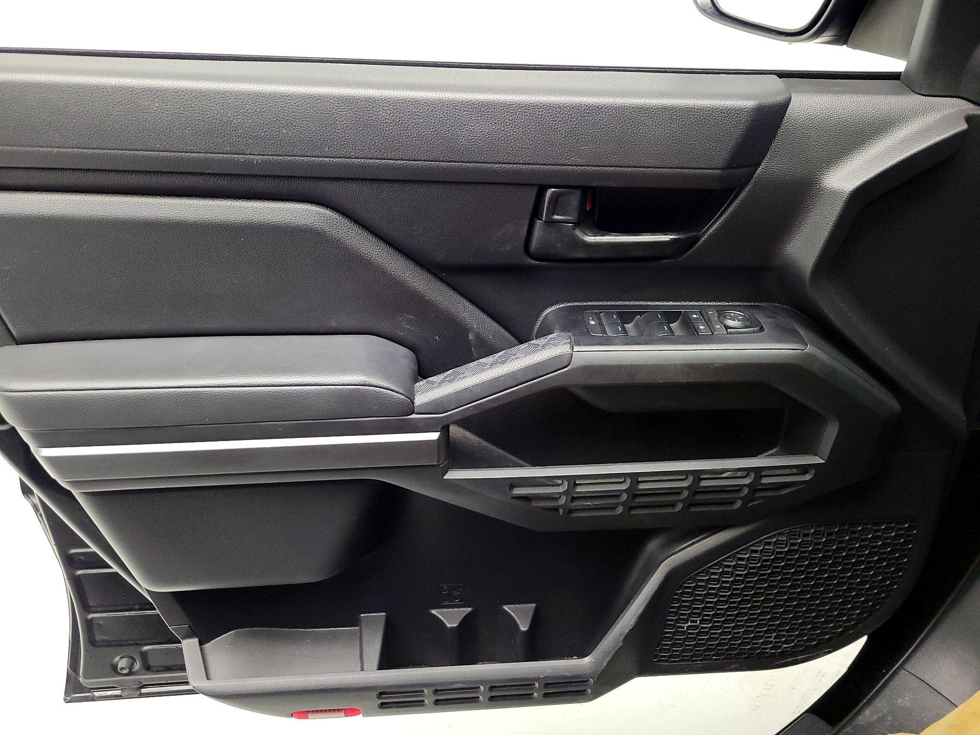 Thumbnail: 2024 Toyota Tacoma - 12