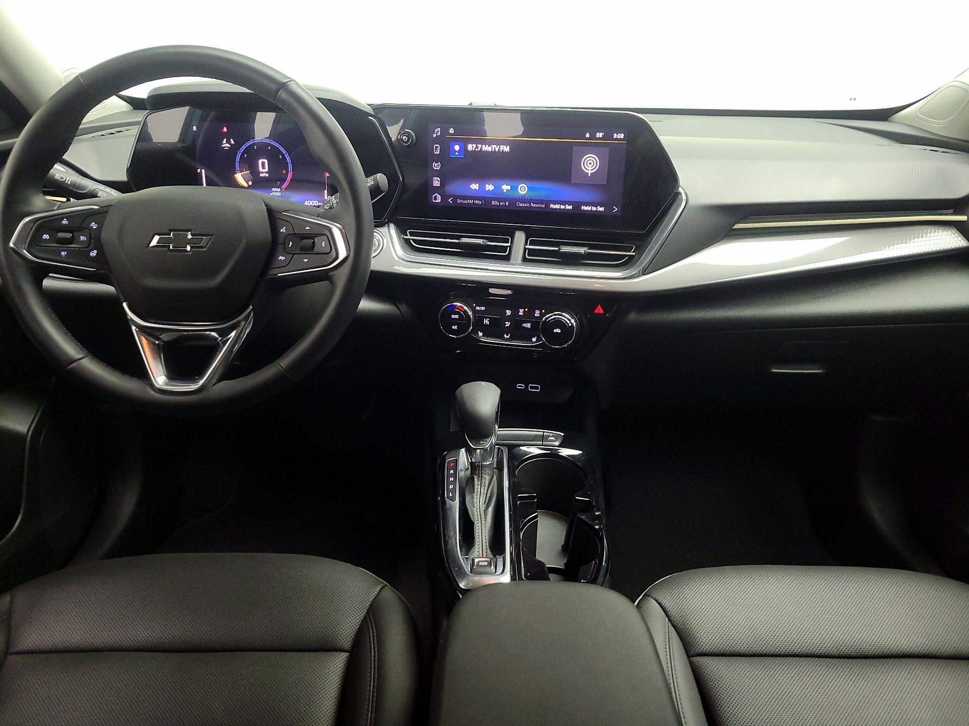 Thumbnail: 2025 Chevrolet Trax - 9