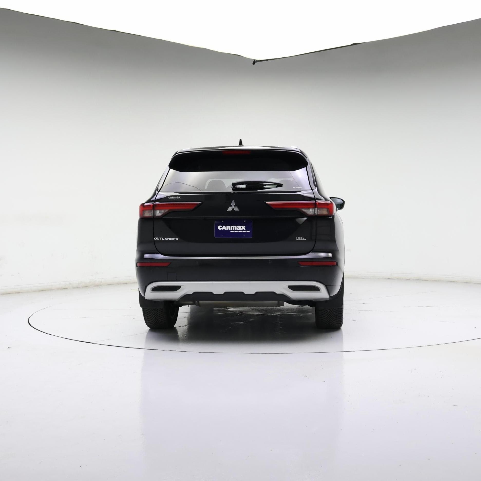 Thumbnail: 2022 Mitsubishi Outlander - 6