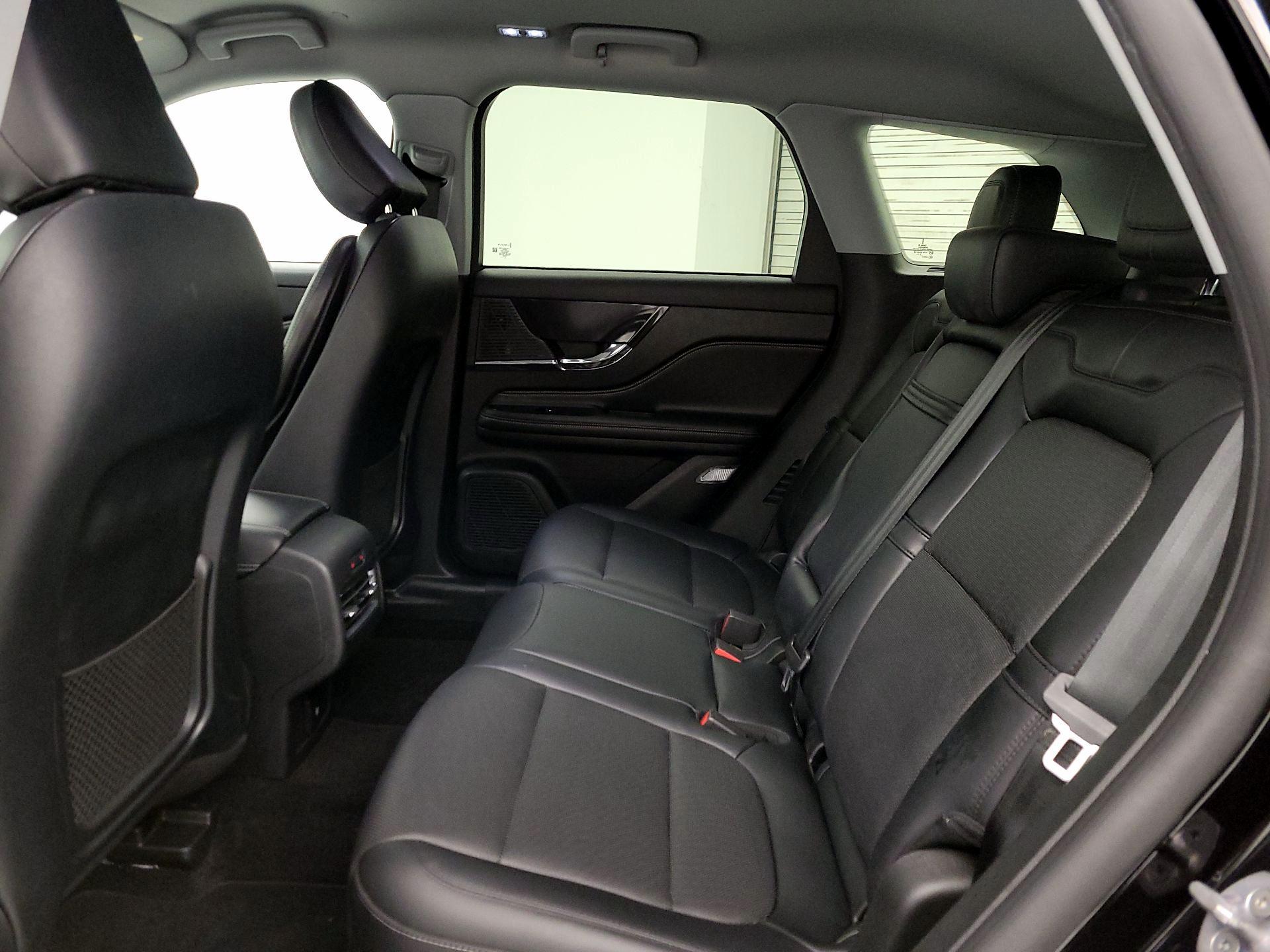 Thumbnail: 2022 Lincoln Corsair - 20