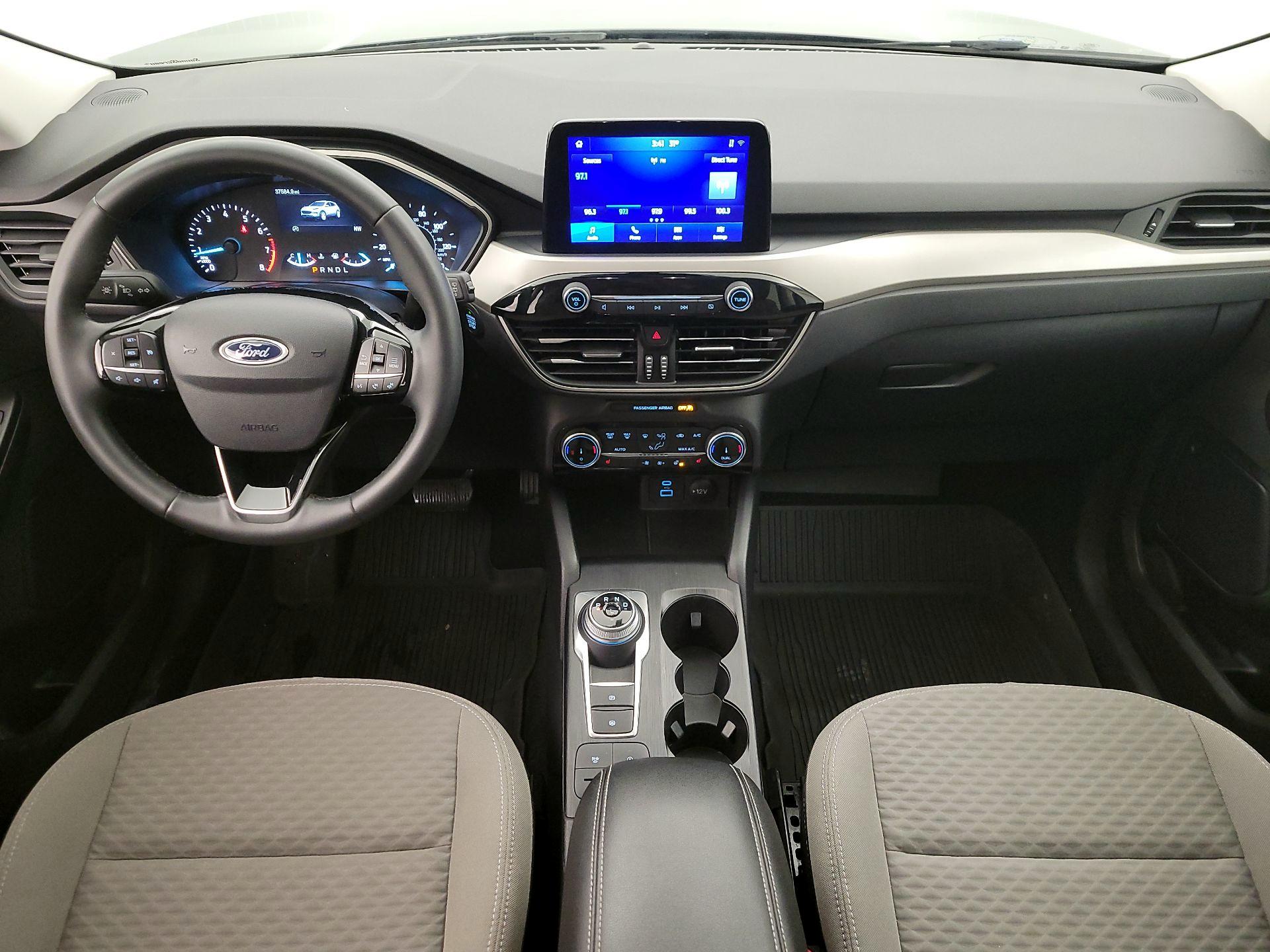 Thumbnail: 2022 Ford Escape - 9