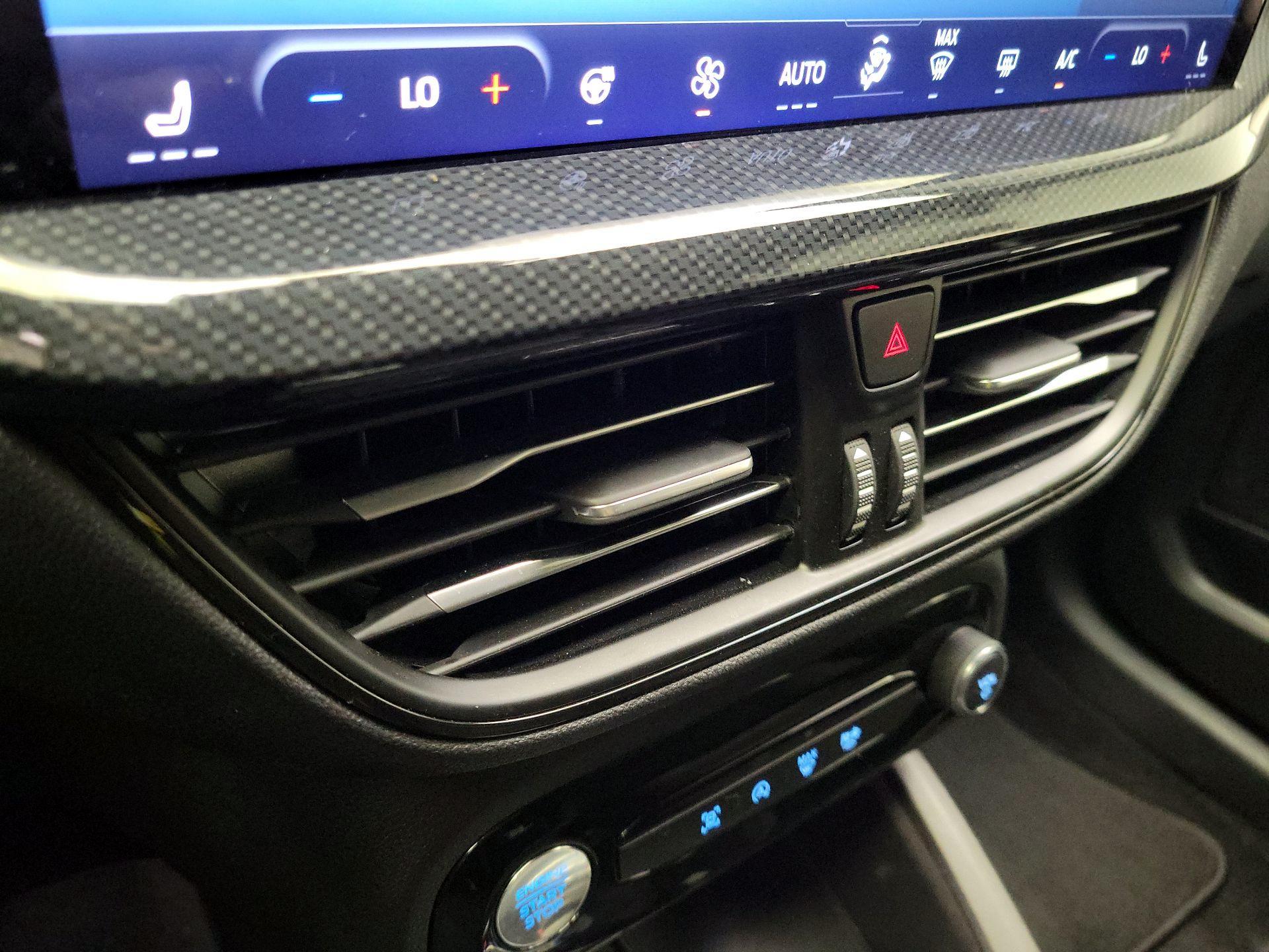 Thumbnail: 2024 Ford Escape - 17