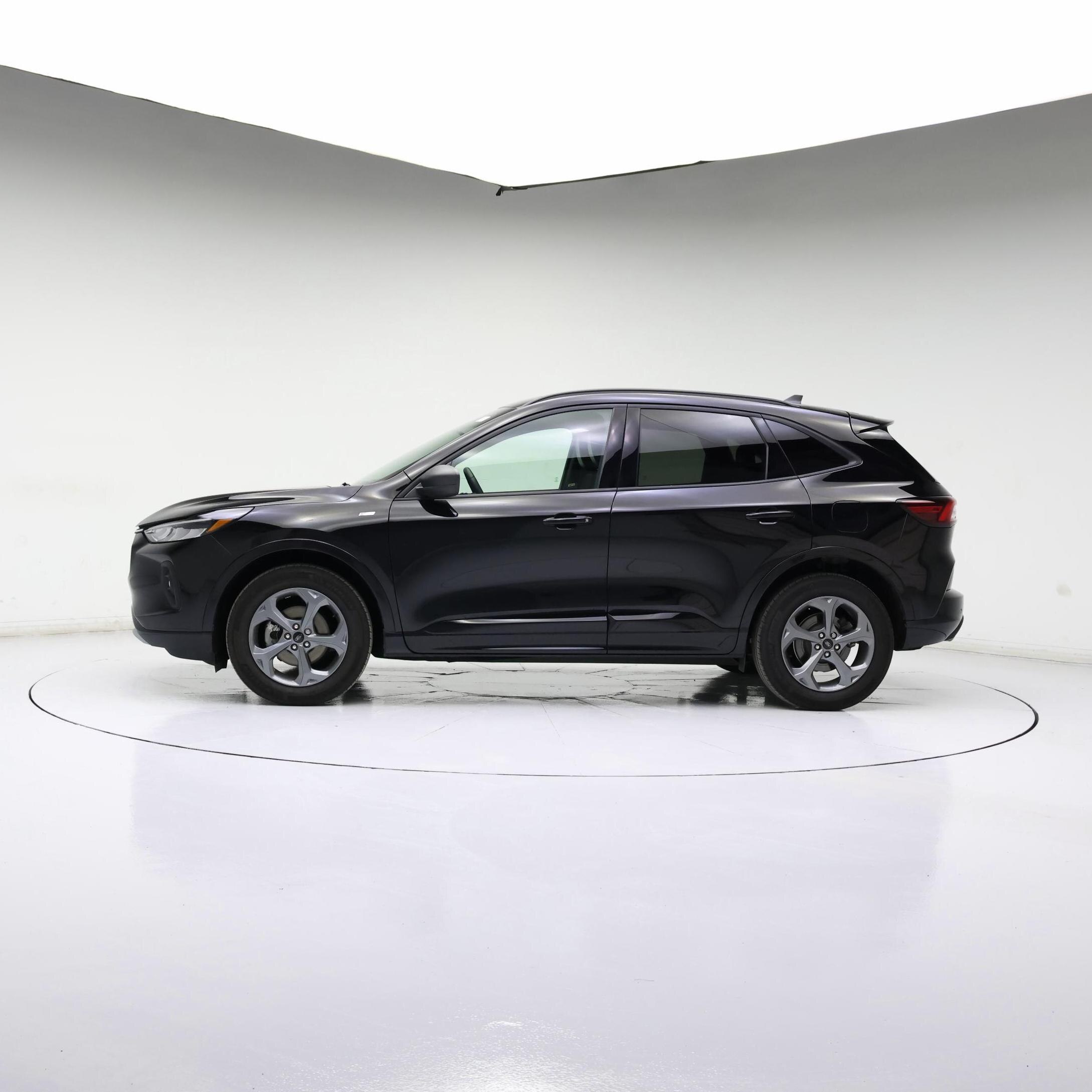 Thumbnail: 2024 Ford Escape - 3