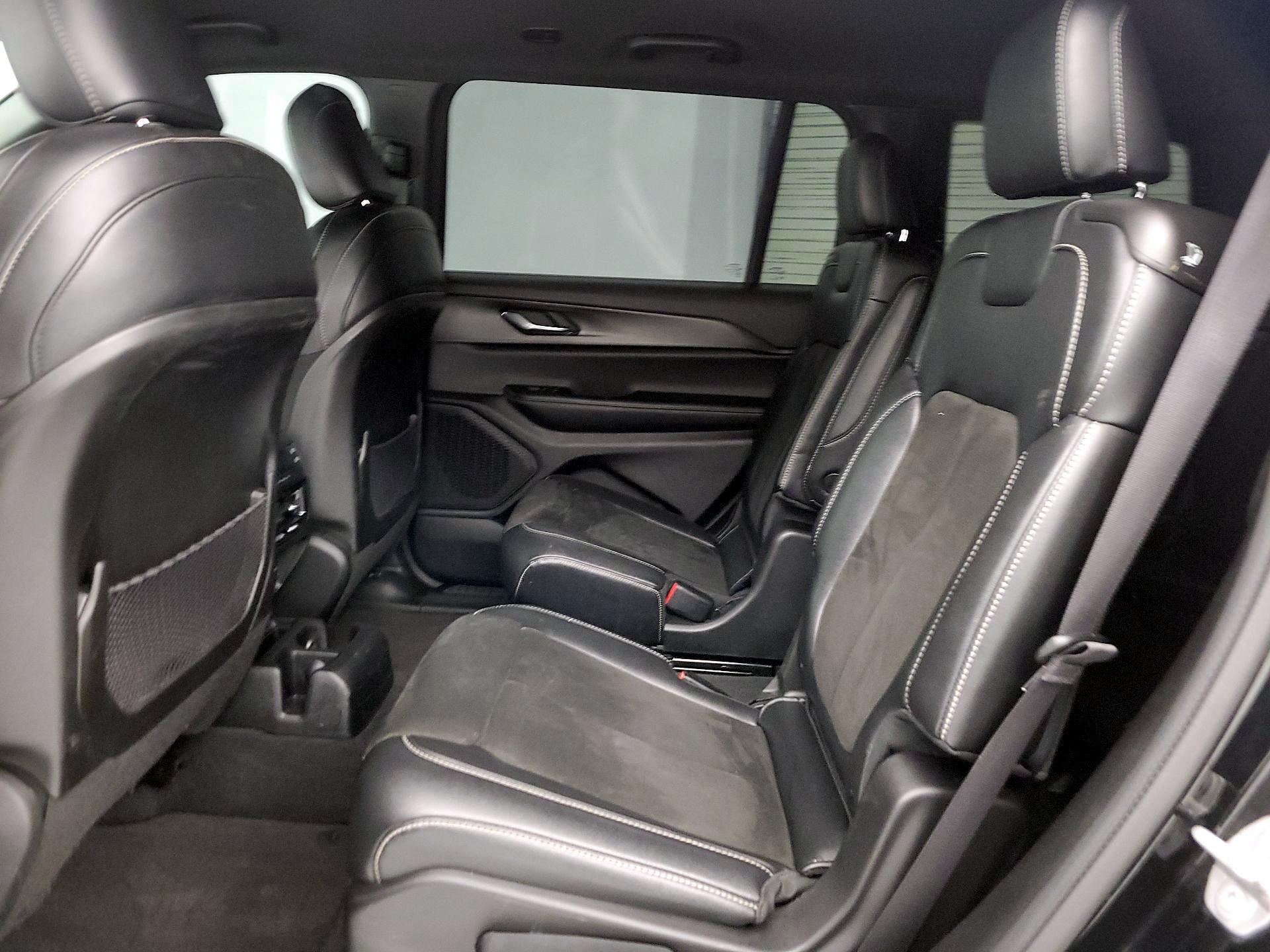 Thumbnail: 2023 Jeep Grand Cherokee L - 19