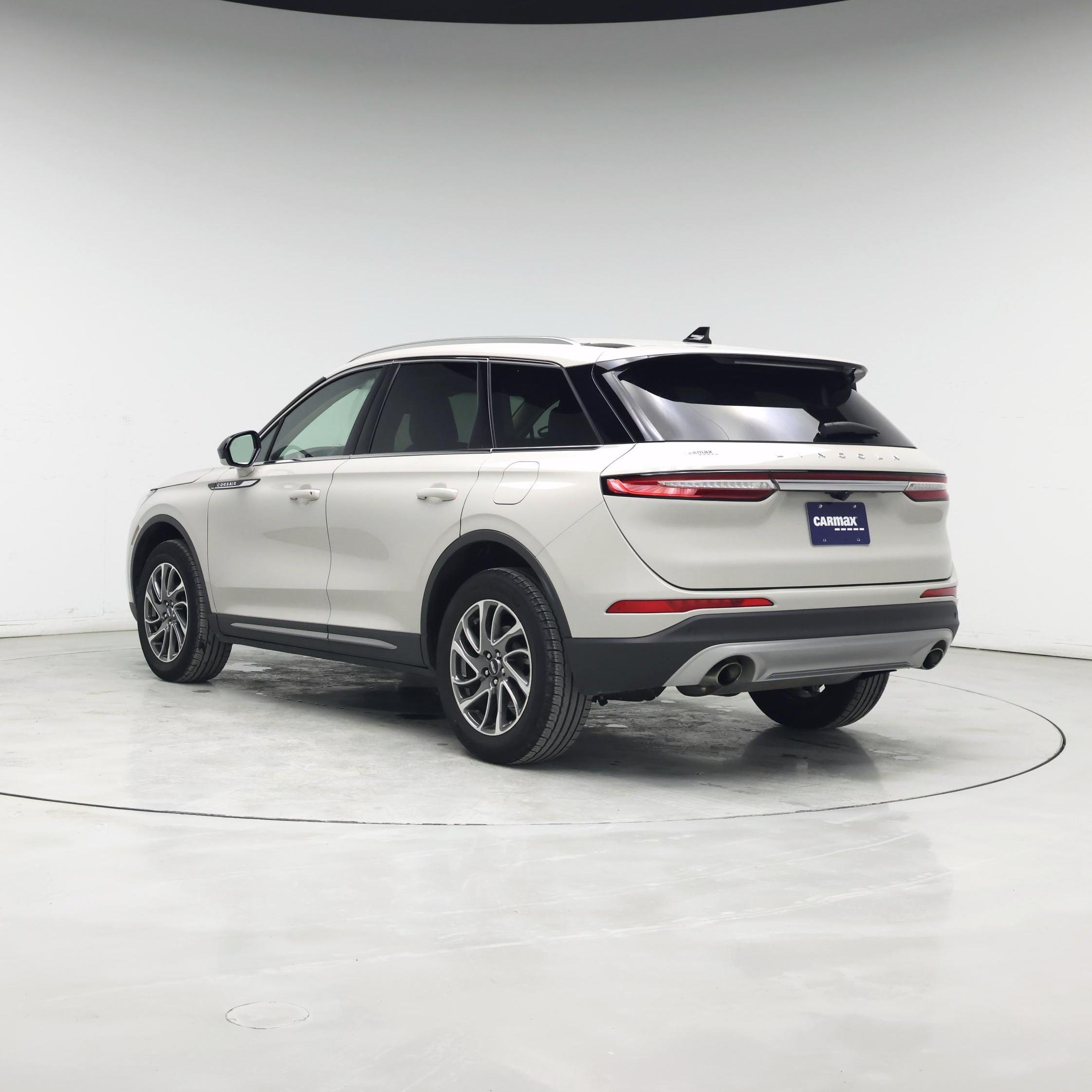 Thumbnail: 2022 Lincoln Corsair - 2