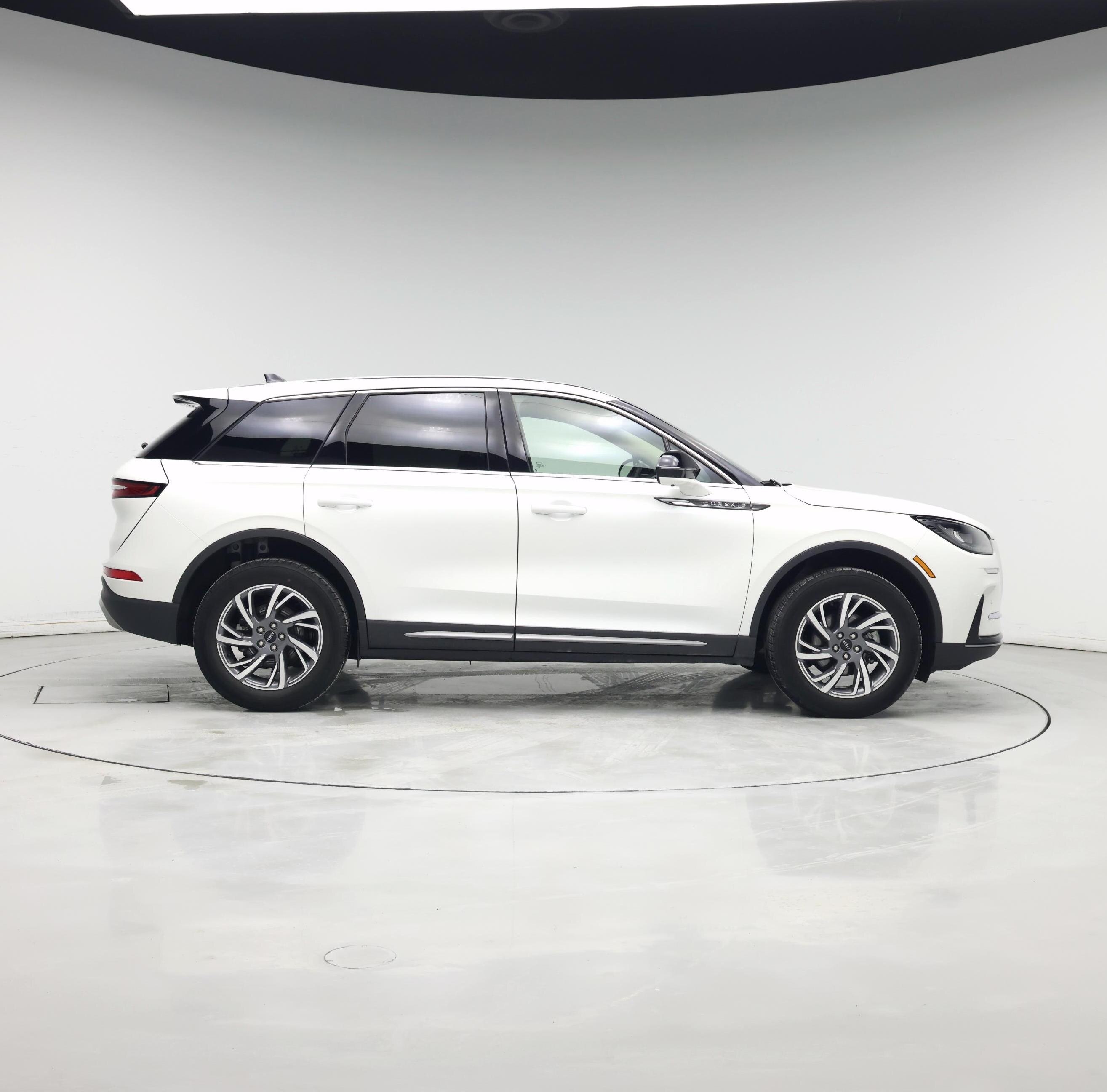 Thumbnail: 2025 Lincoln Corsair - 7