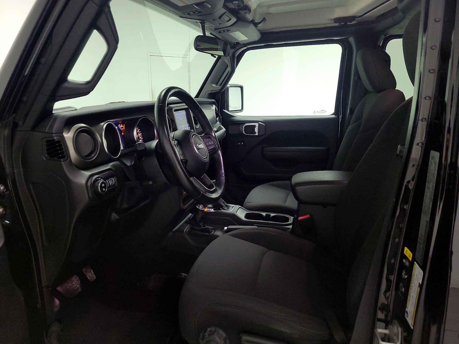 Thumbnail: 2022 Jeep Gladiator - 11