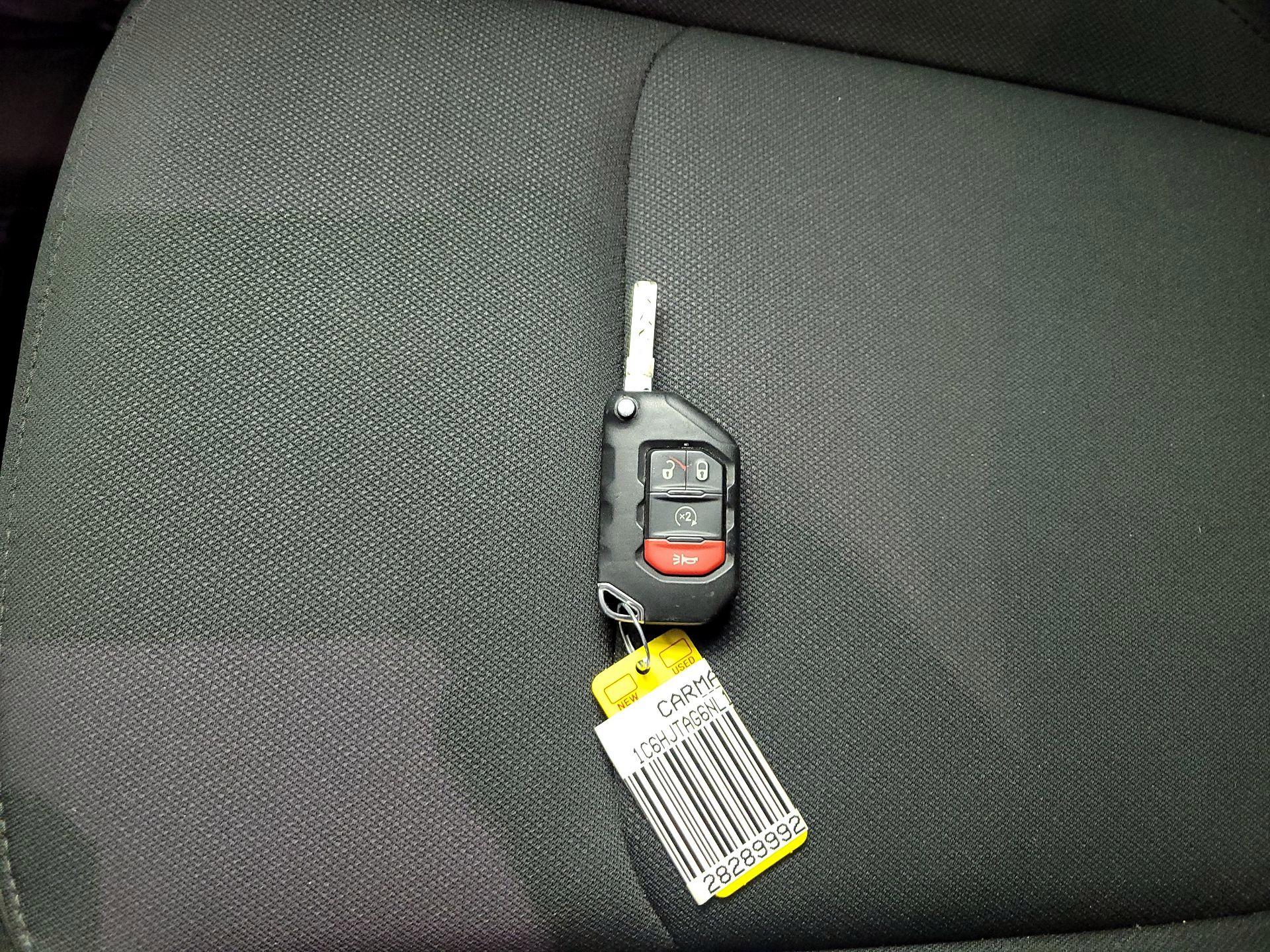 Thumbnail: 2022 Jeep Gladiator - 20