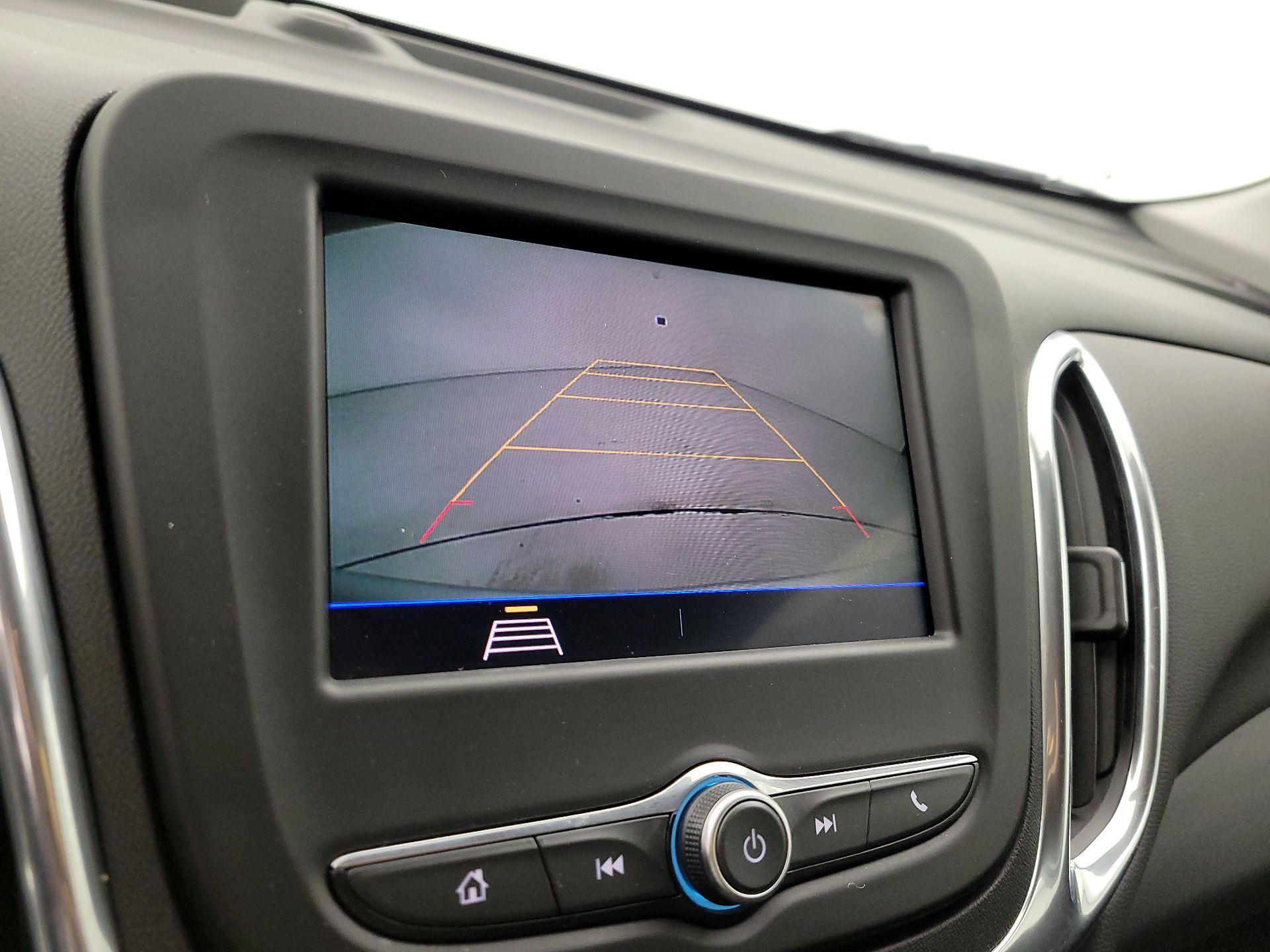 Thumbnail: 2021 Chevrolet Equinox - 14