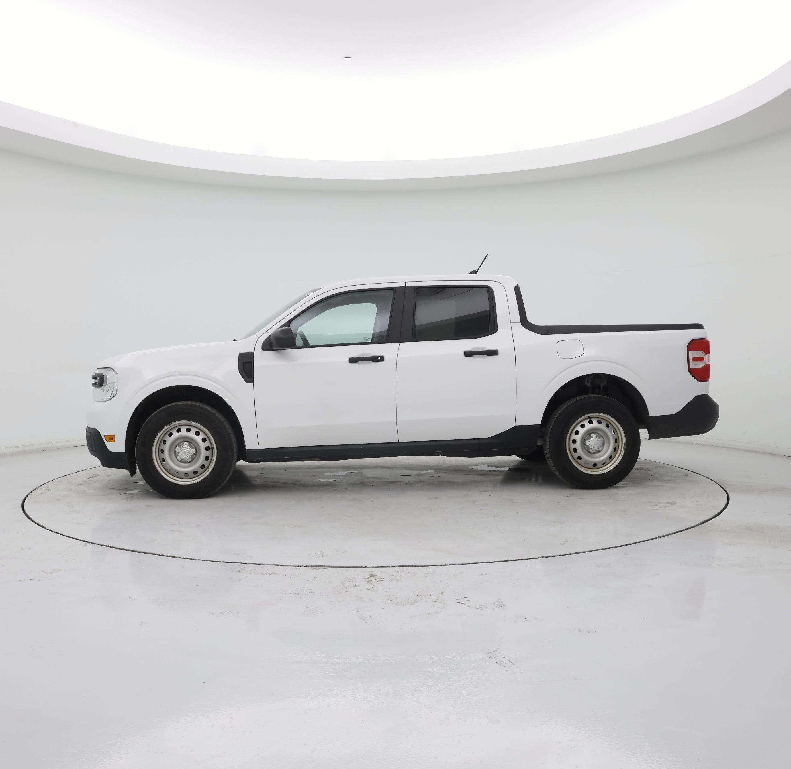 Thumbnail: 2022 Ford Maverick - 3