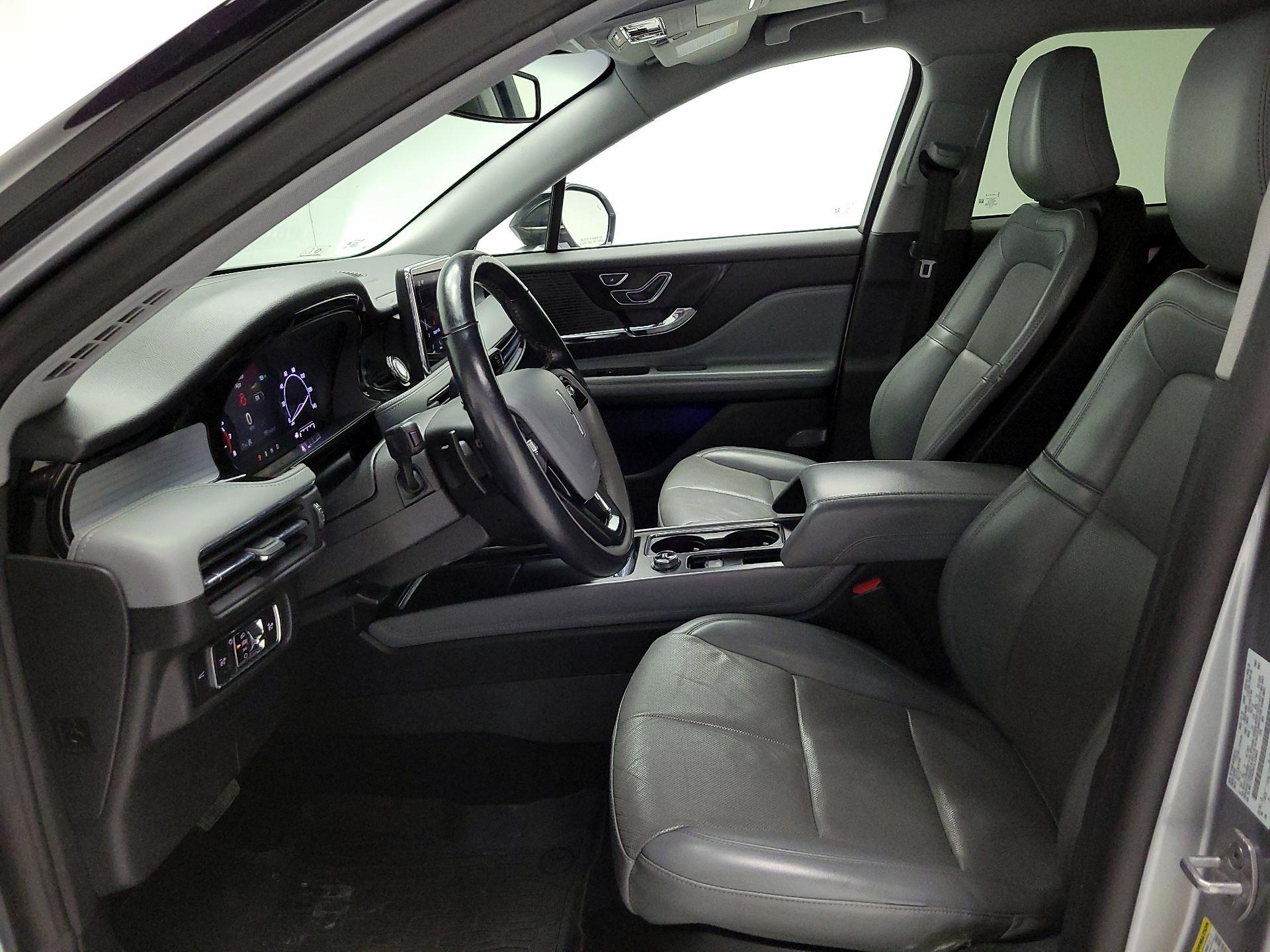 Thumbnail: 2022 Lincoln Corsair - 11