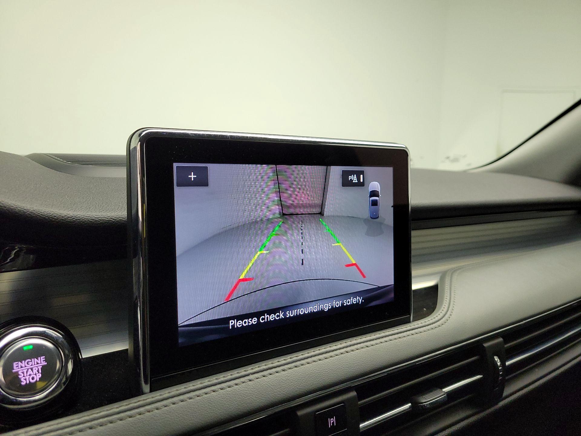 Thumbnail: 2022 Lincoln Corsair - 14