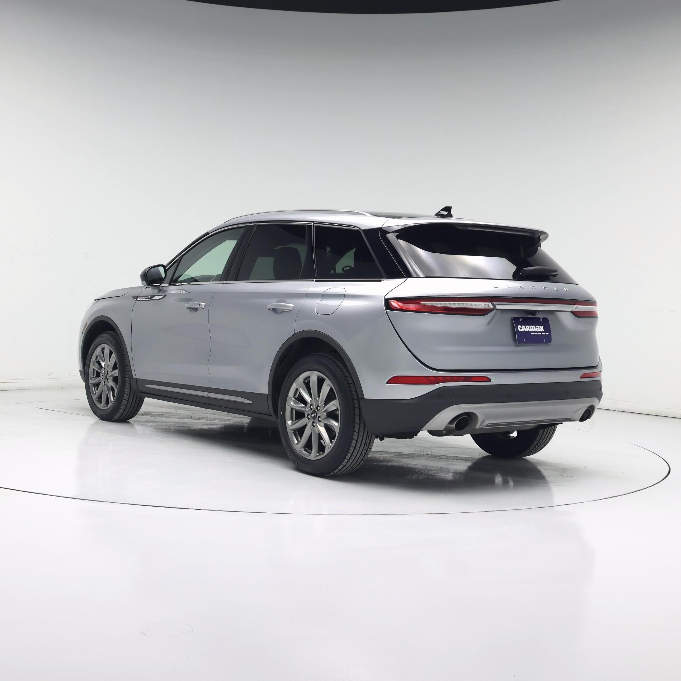 Thumbnail: 2022 Lincoln Corsair - 2