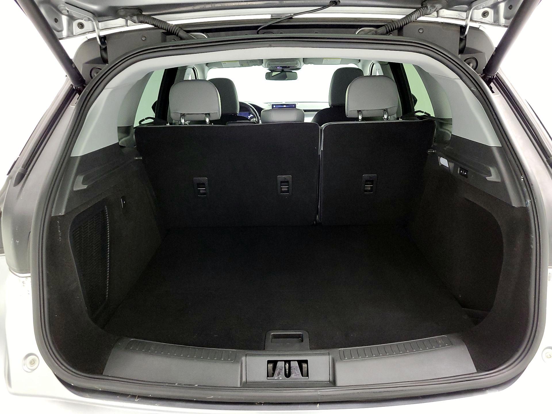 Thumbnail: 2022 Lincoln Corsair - 19