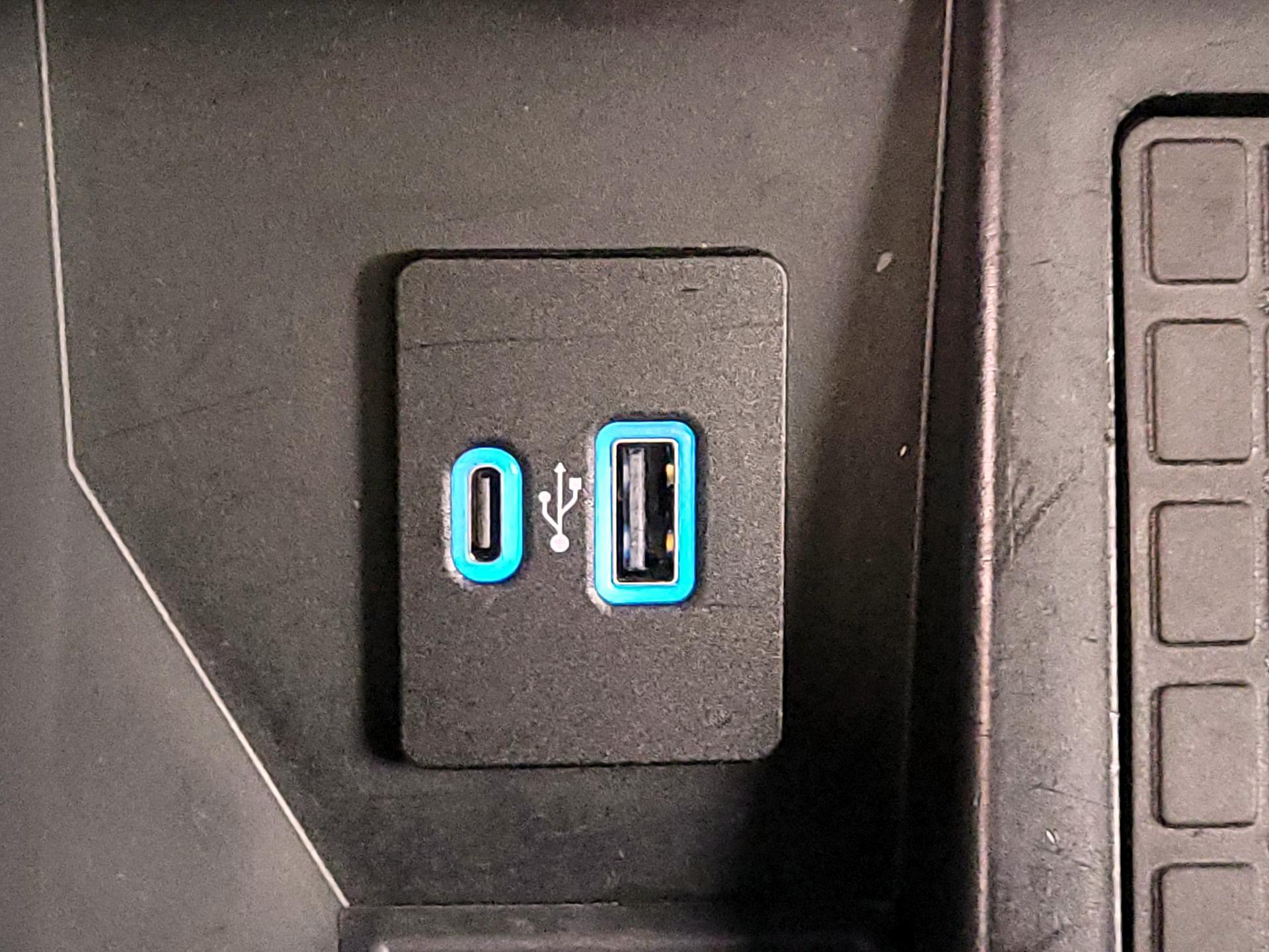 Thumbnail: 2023 Ford F-150 - 19