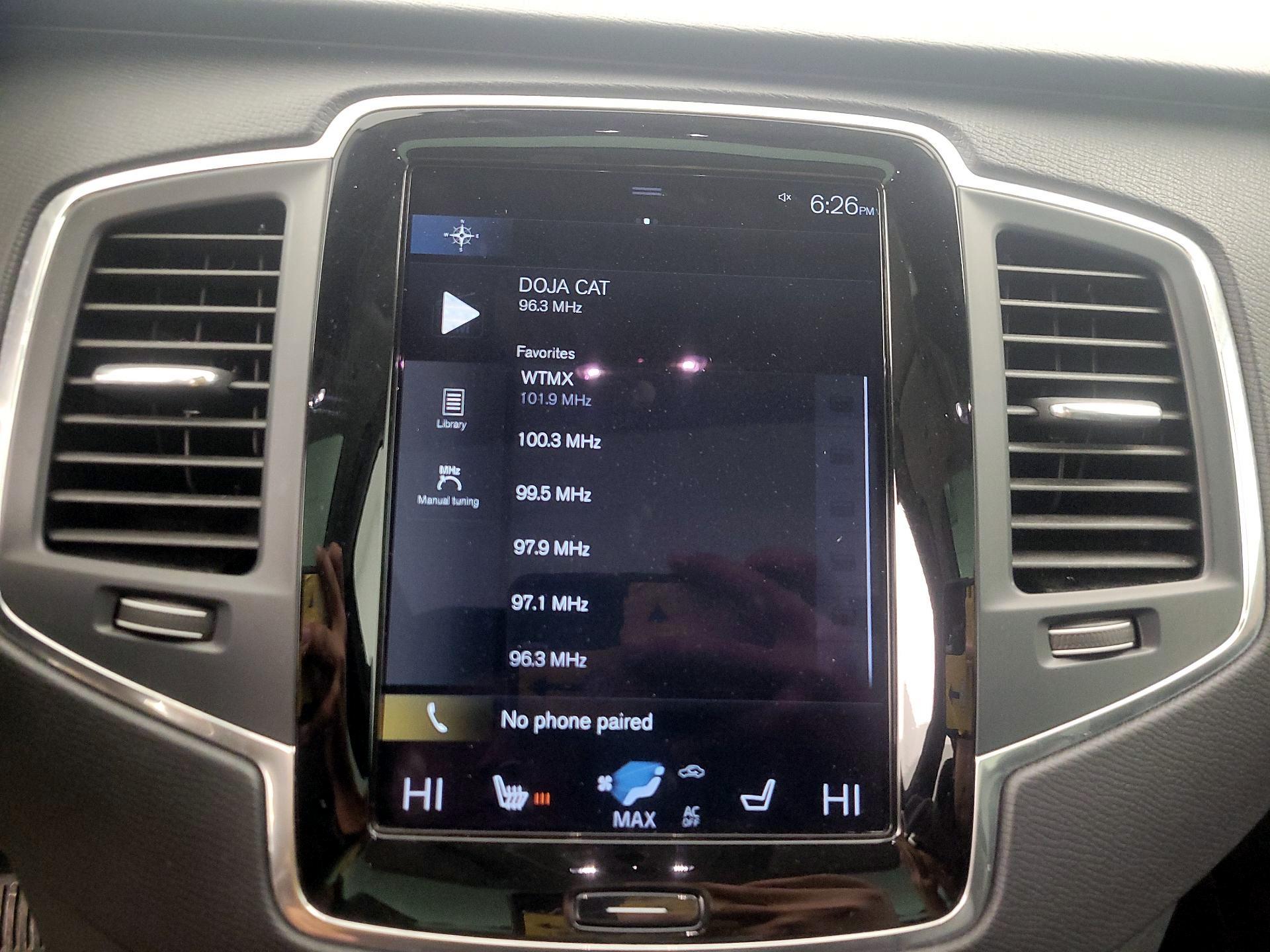 Thumbnail: 2022 Volvo XC90 - 16