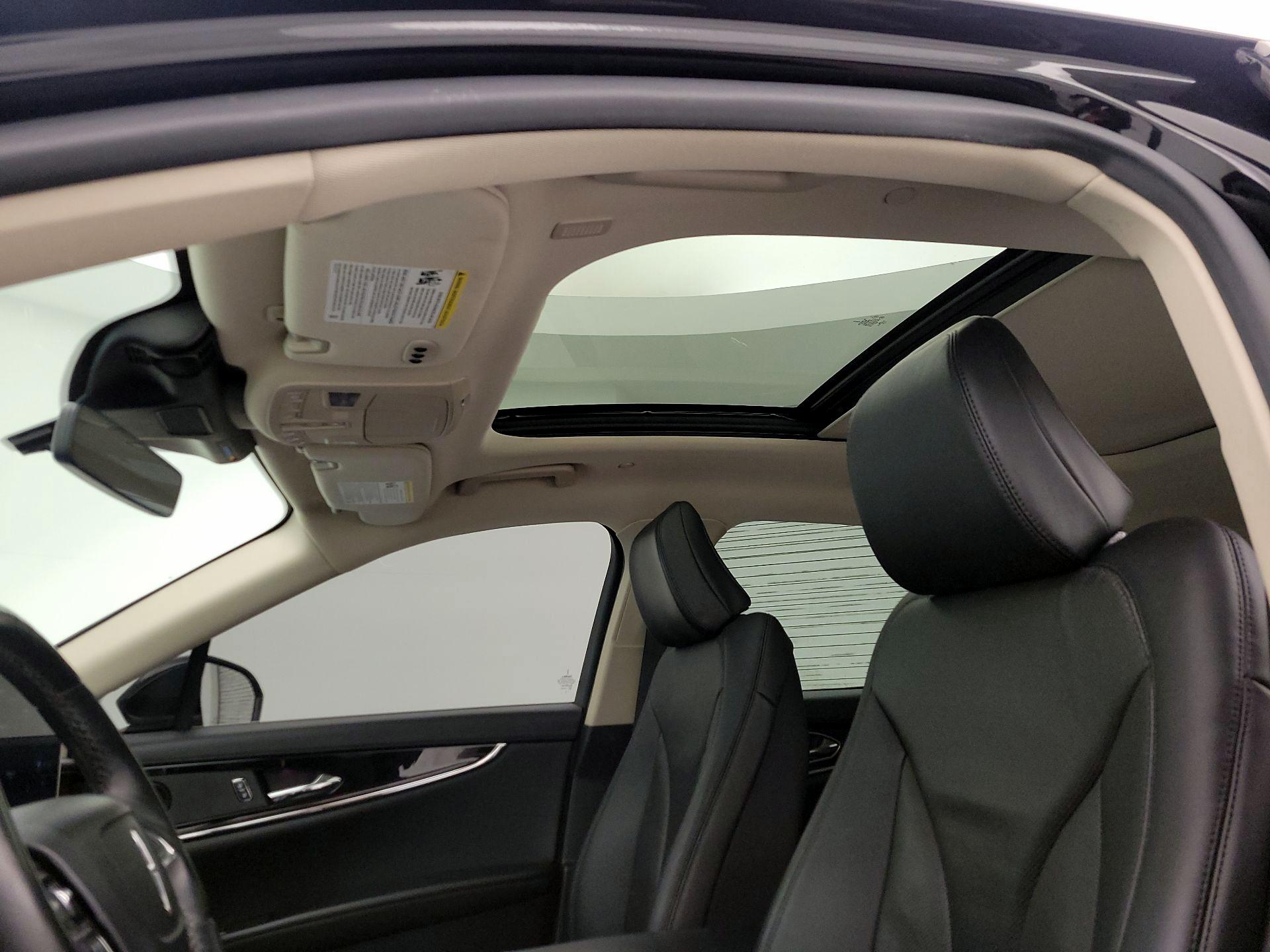 Thumbnail: 2022 Lincoln Nautilus - 20