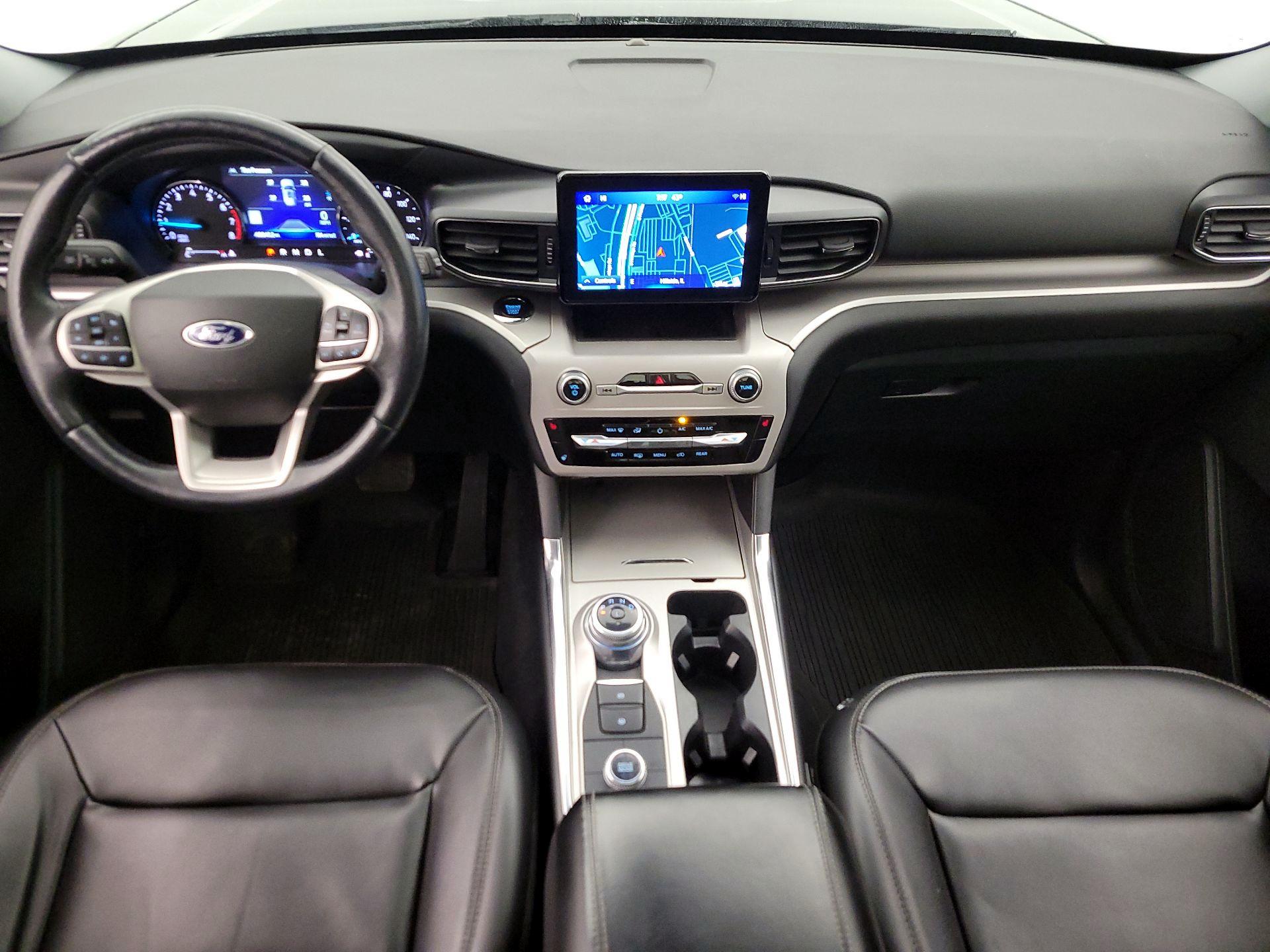 Thumbnail: 2022 Ford Explorer - 9