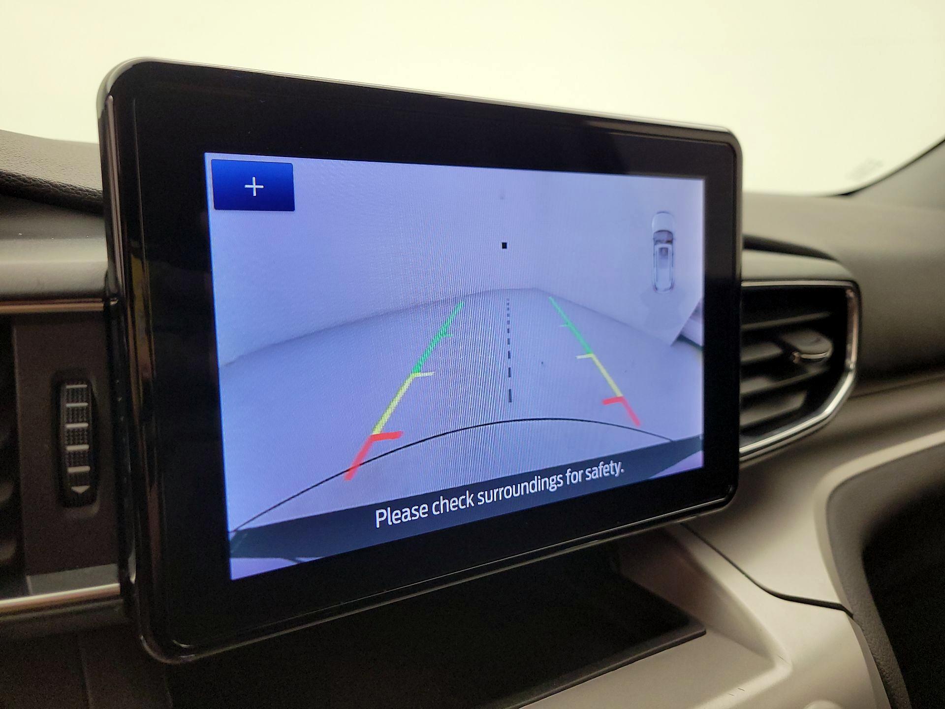 Thumbnail: 2022 Ford Explorer - 15