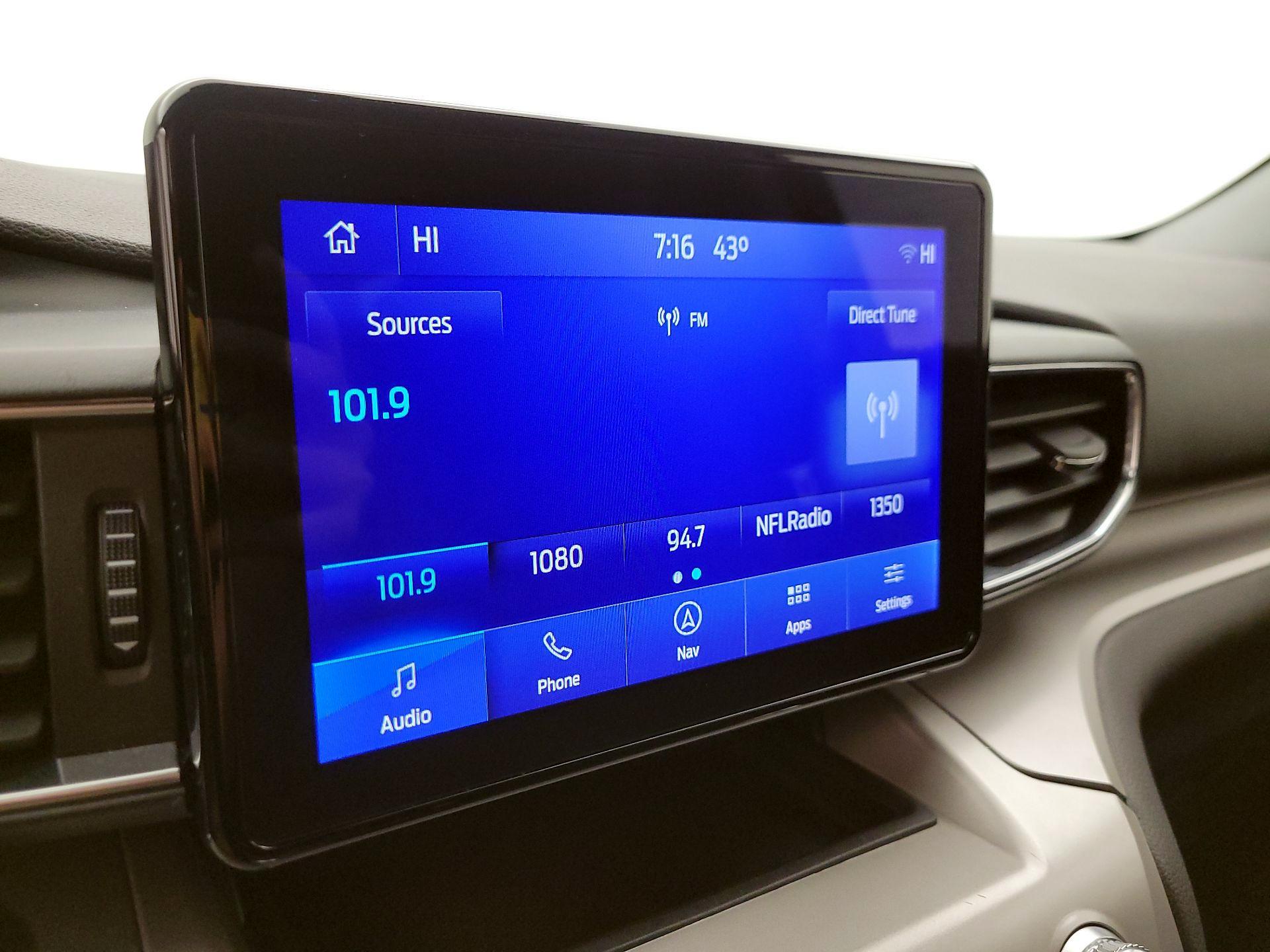 Thumbnail: 2022 Ford Explorer - 16