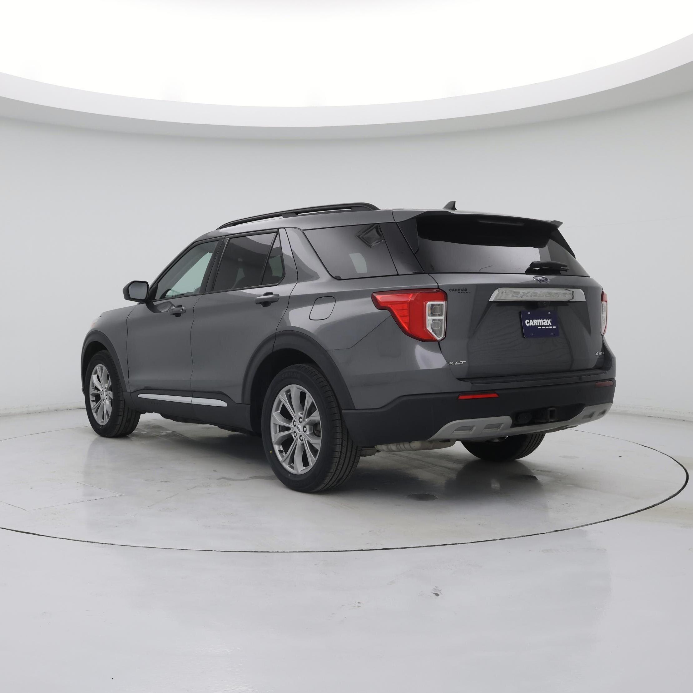 Thumbnail: 2022 Ford Explorer - 2