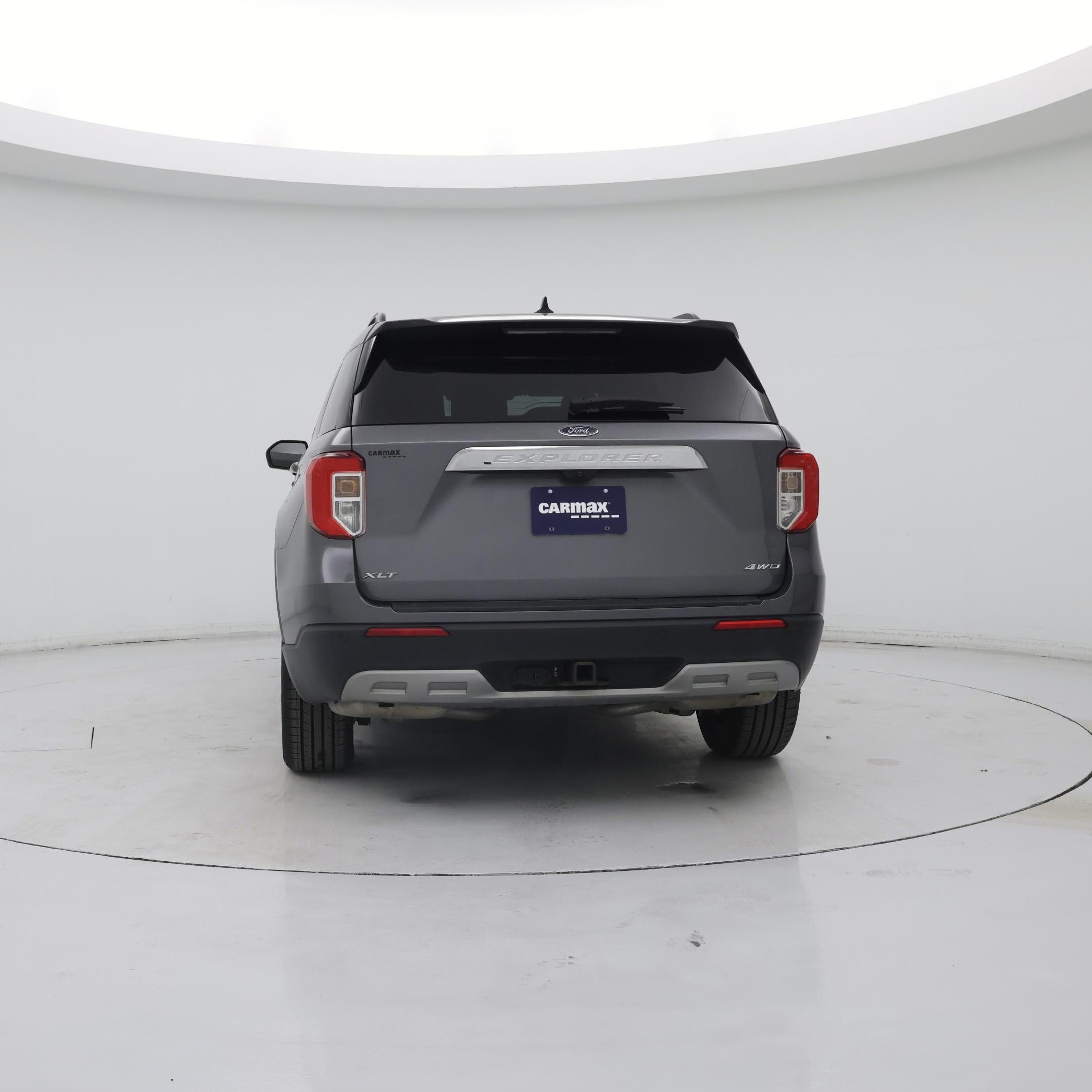 Thumbnail: 2022 Ford Explorer - 6