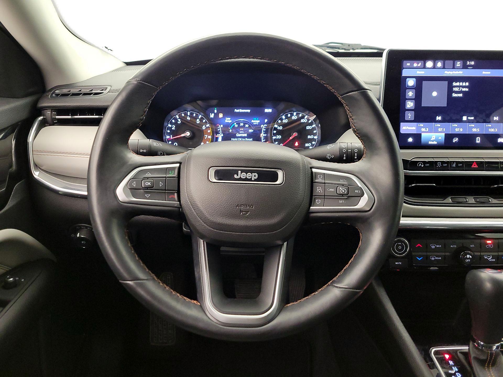 Thumbnail: 2022 Jeep Compass - 10