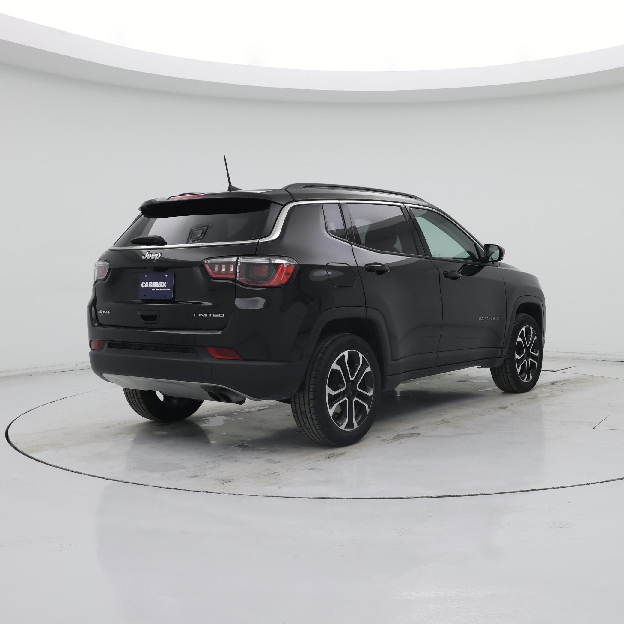 Thumbnail: 2022 Jeep Compass - 8