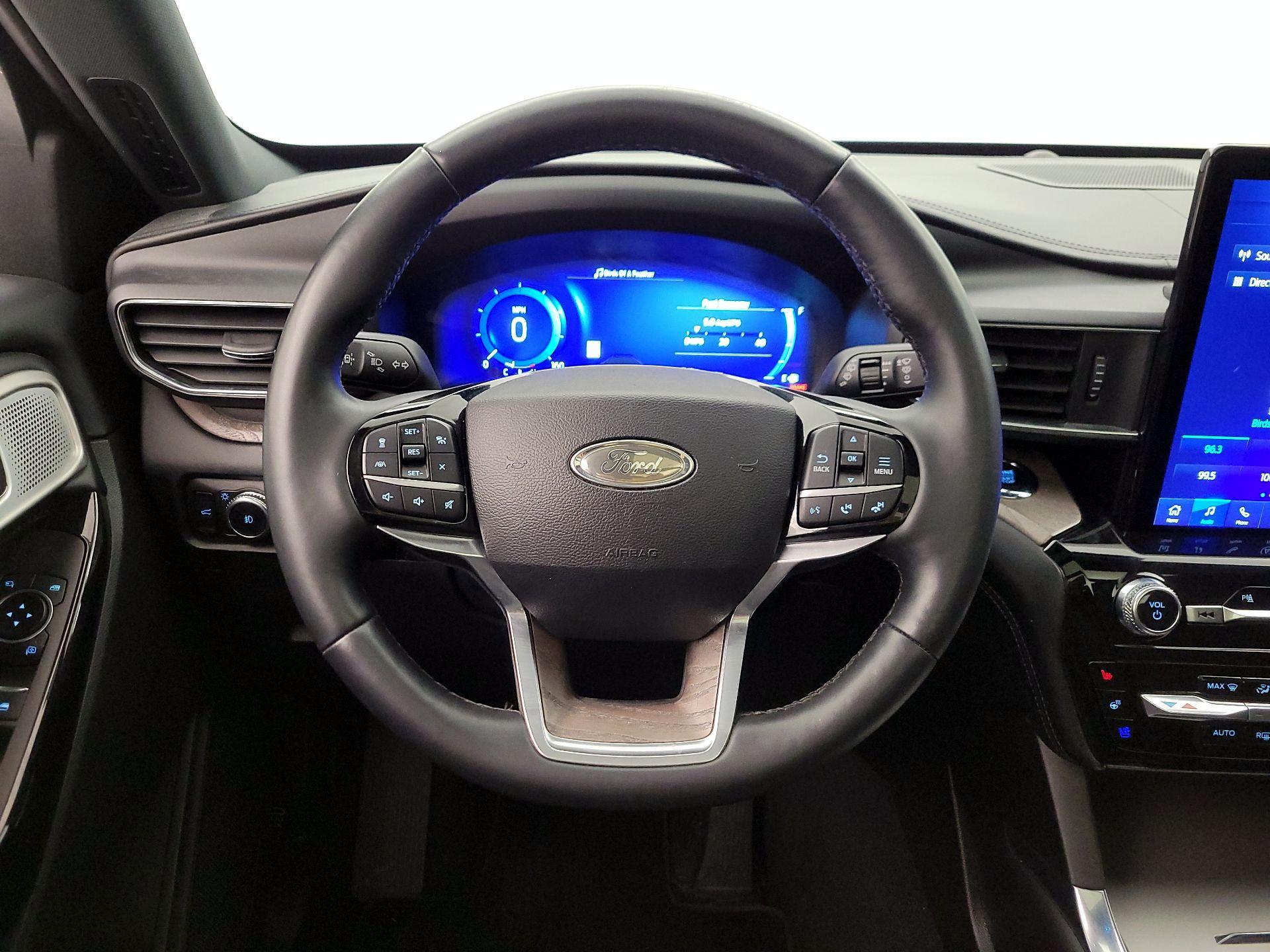 Thumbnail: 2022 Ford Explorer - 10