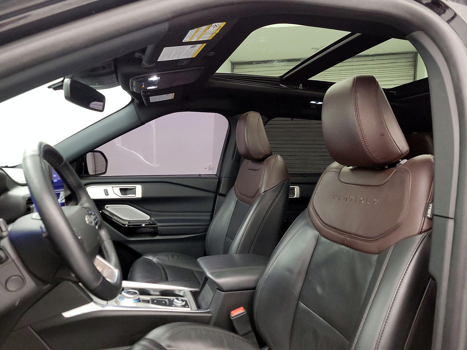 Thumbnail: 2022 Ford Explorer - 20