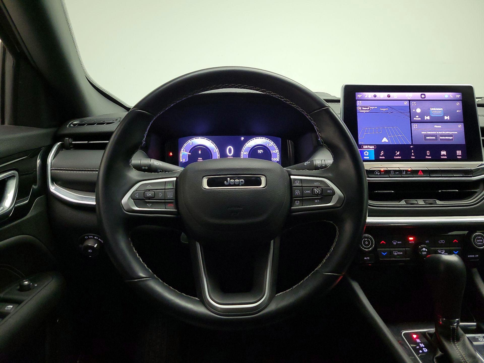 Thumbnail: 2022 Jeep Compass - 10