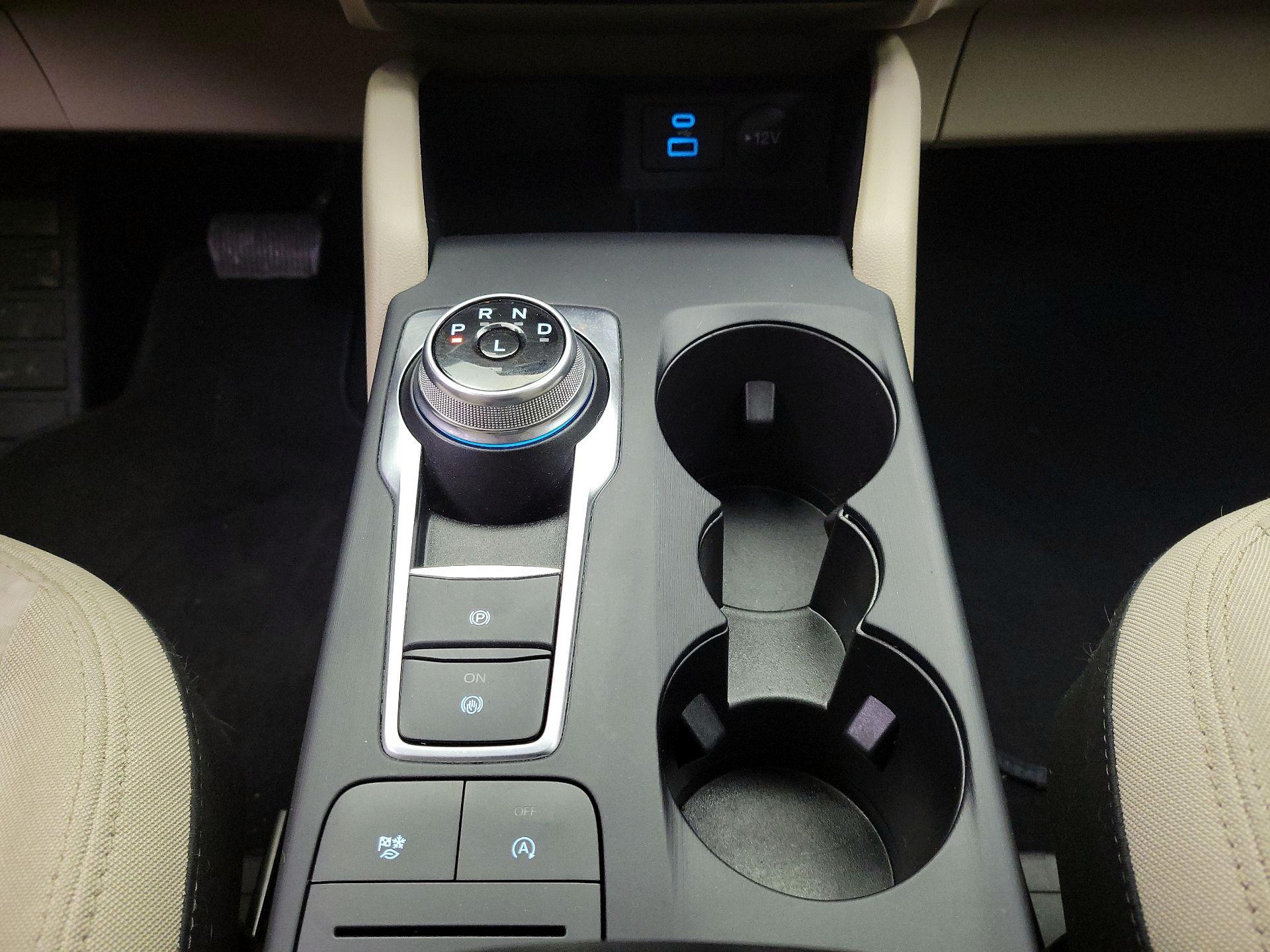 Thumbnail: 2022 Ford Escape - 17