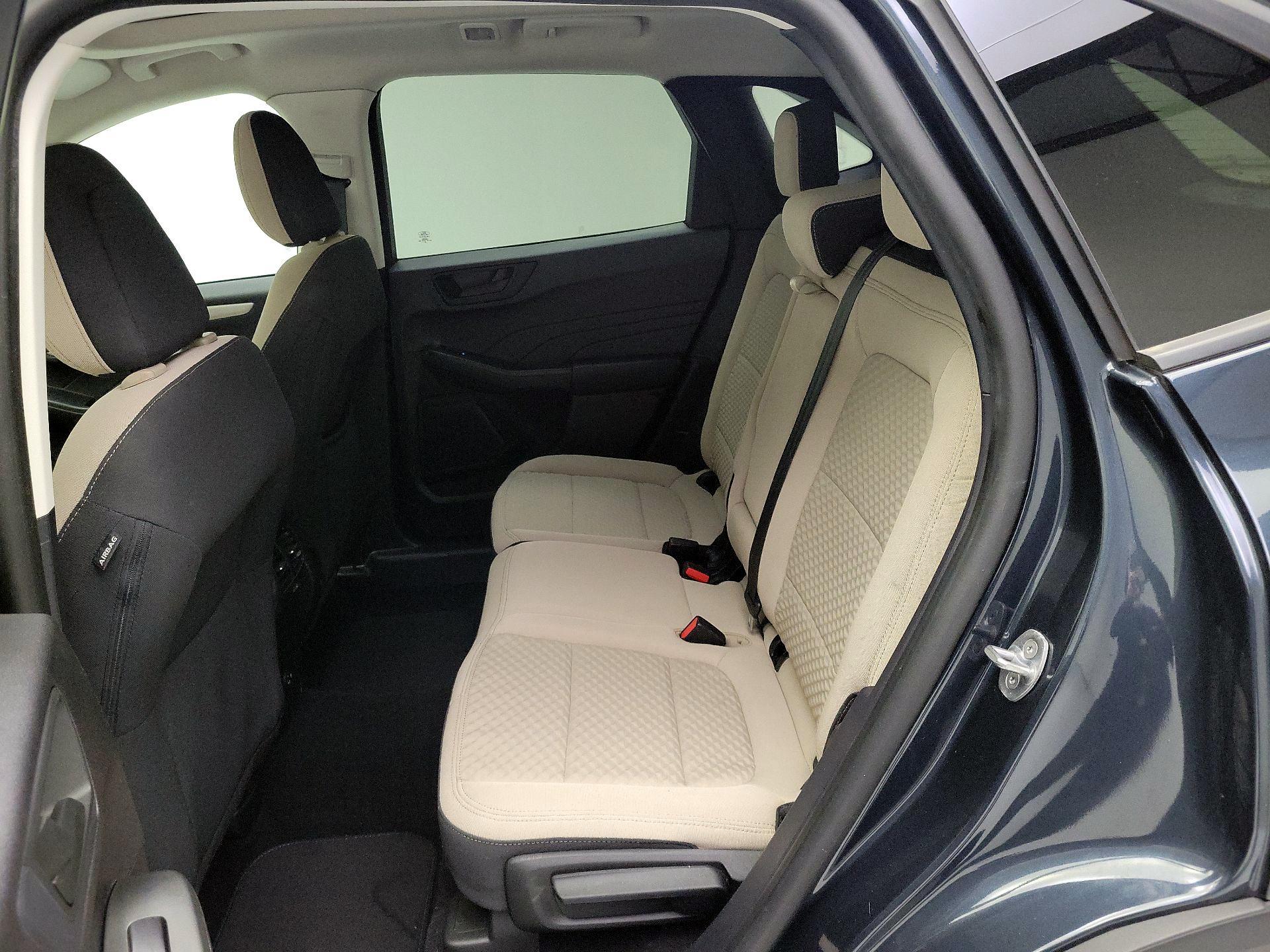 Thumbnail: 2022 Ford Escape - 20